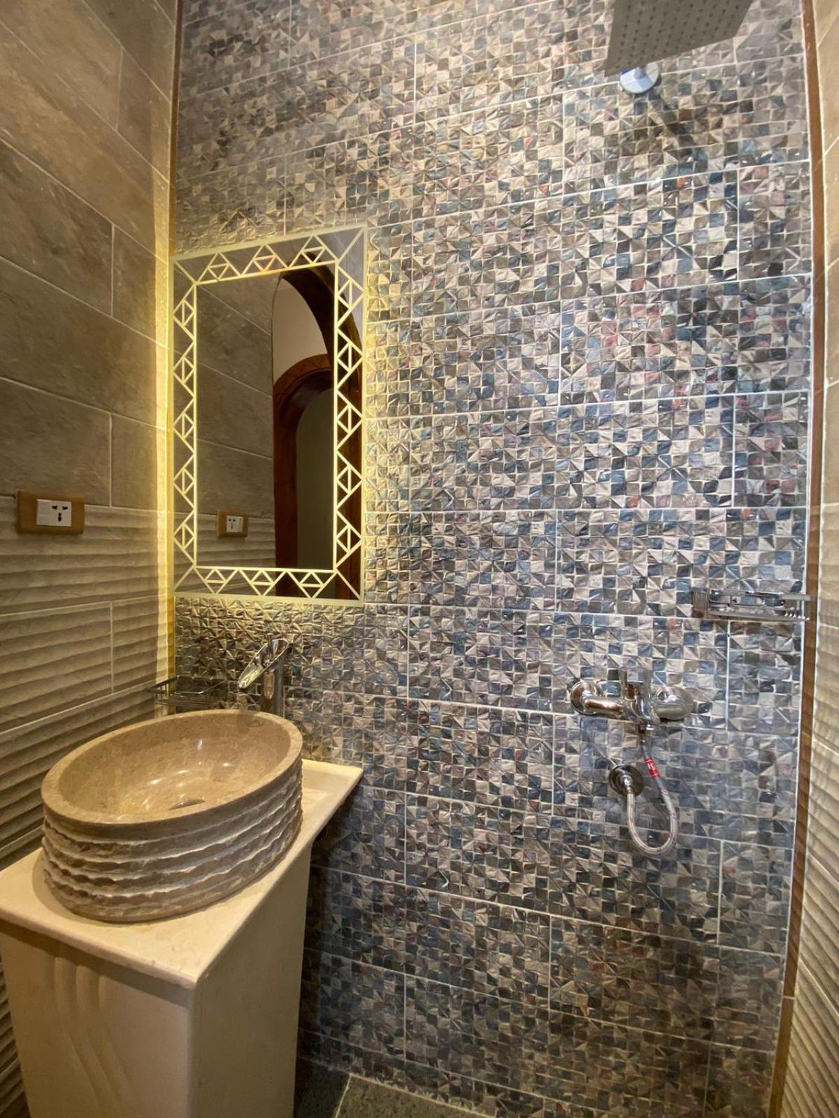 Budget Single Room photo 2