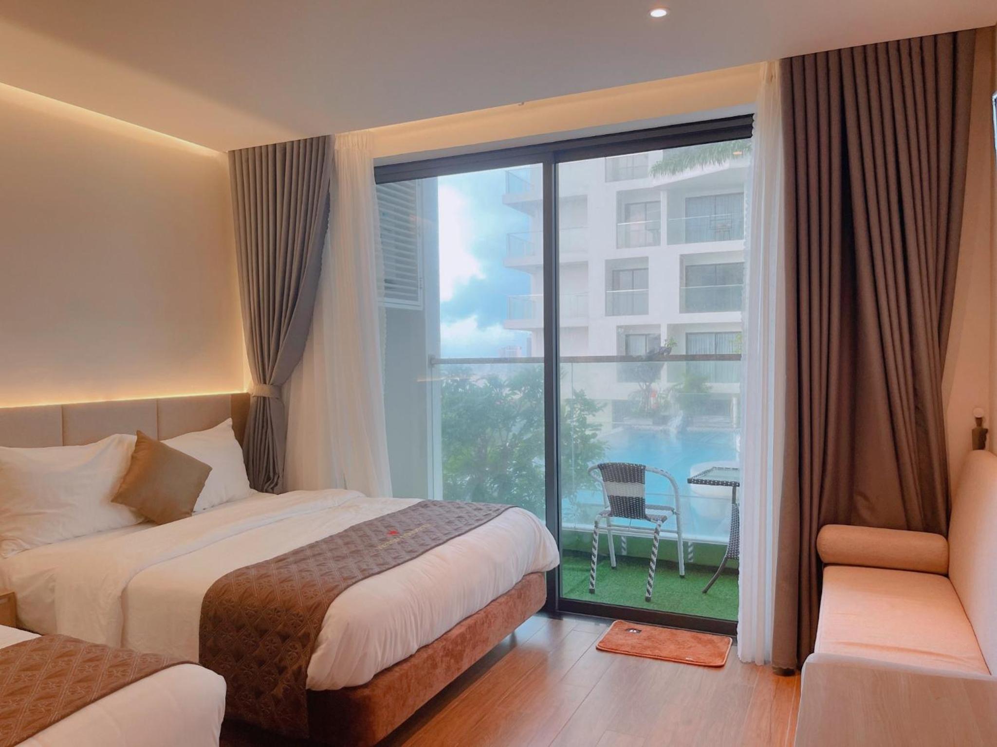 Superior Queen Room With Two Queen Beds photo 3