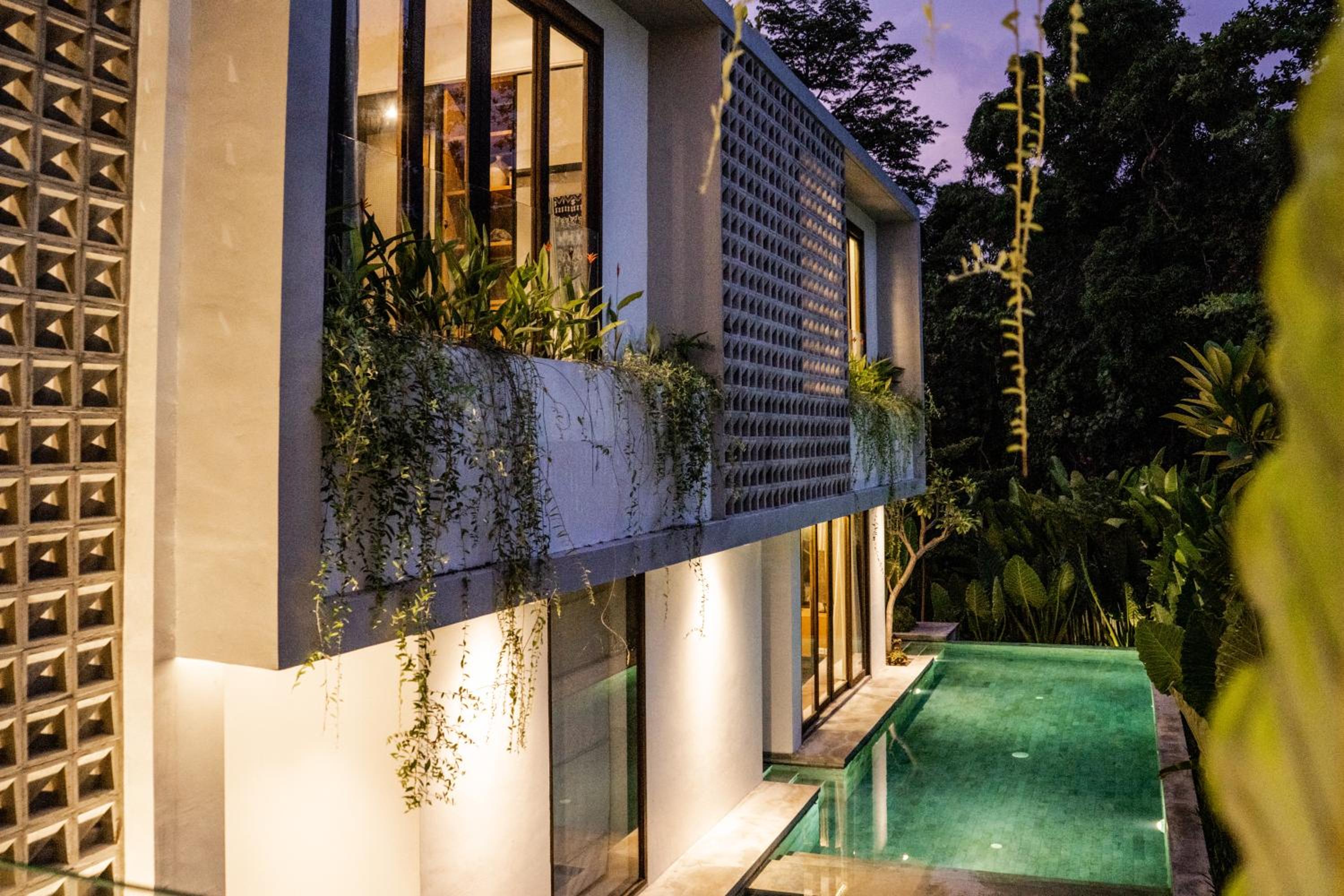 Villa with Private Pool - Photo 46