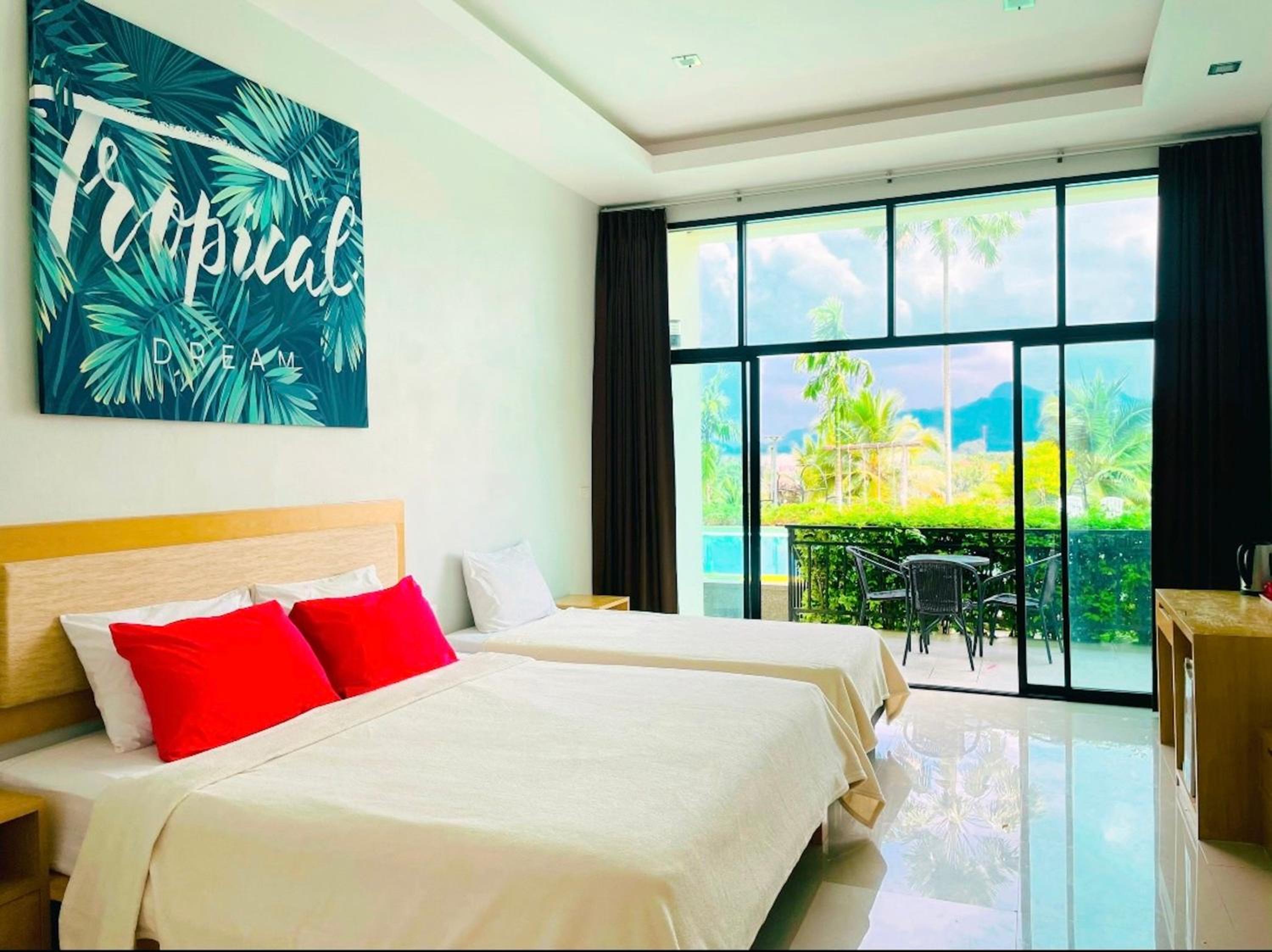 Superior Triple Room with Pool Access - Photo 1