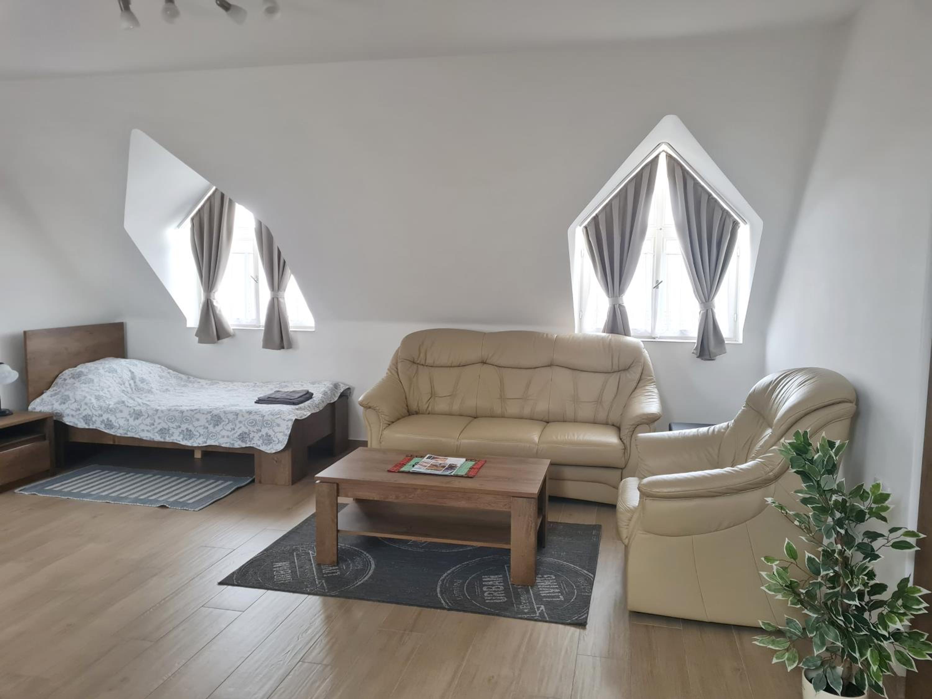 Apartment photo 1