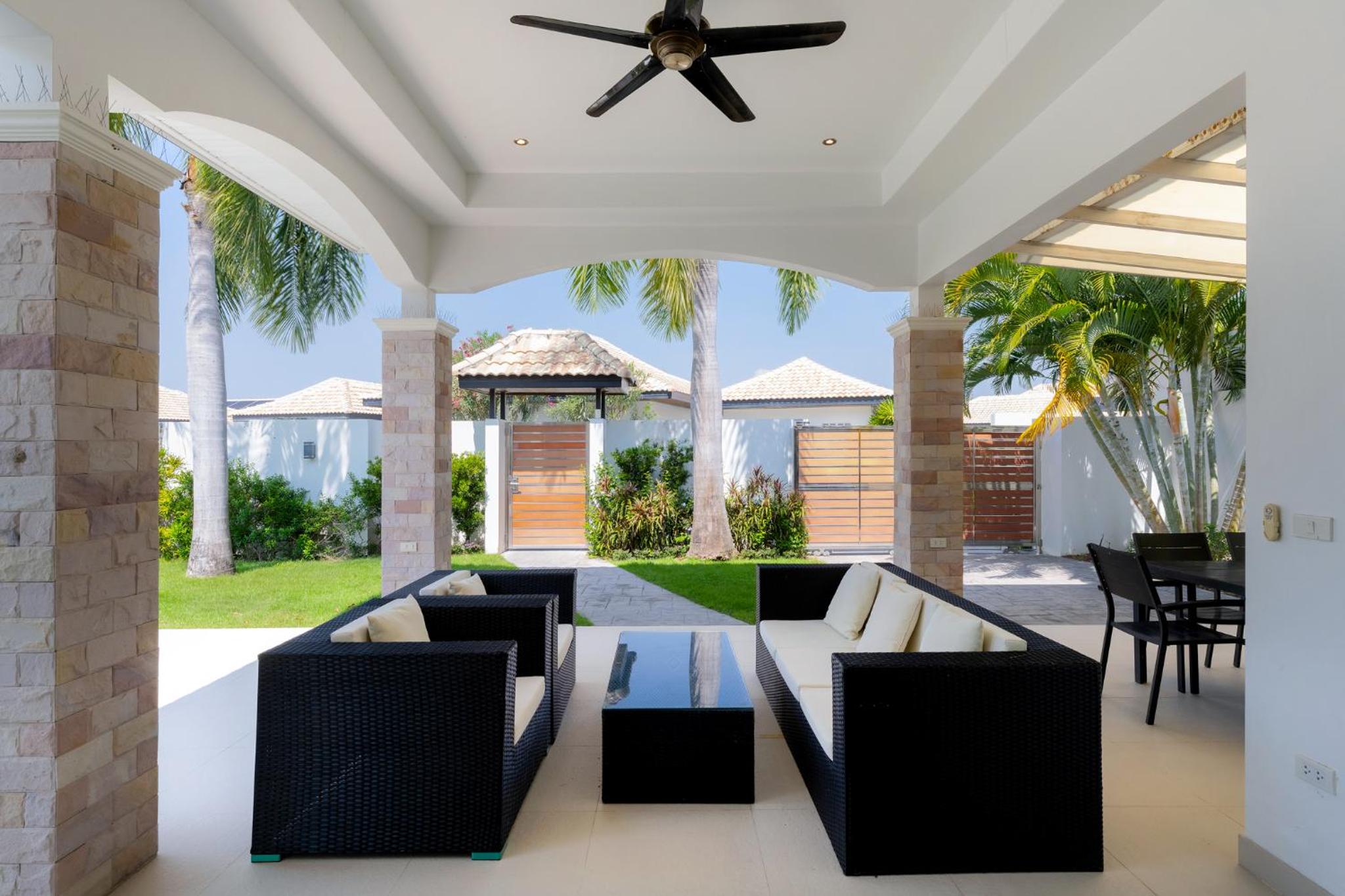 Three-Bedroom Villa - Photo 20