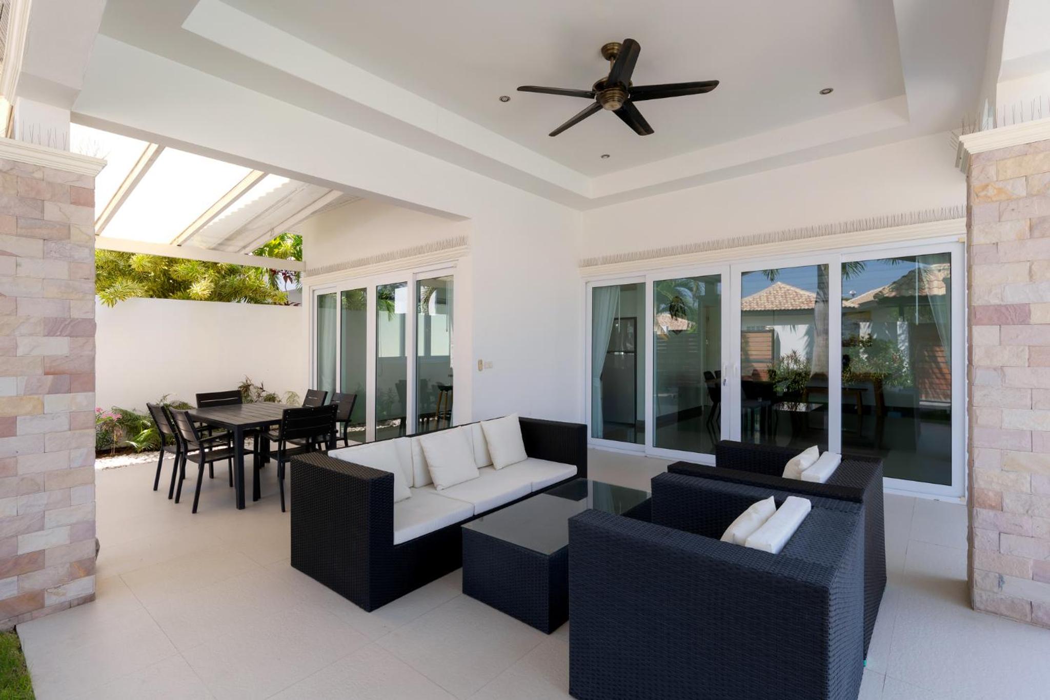 Three-Bedroom Villa - Photo 14