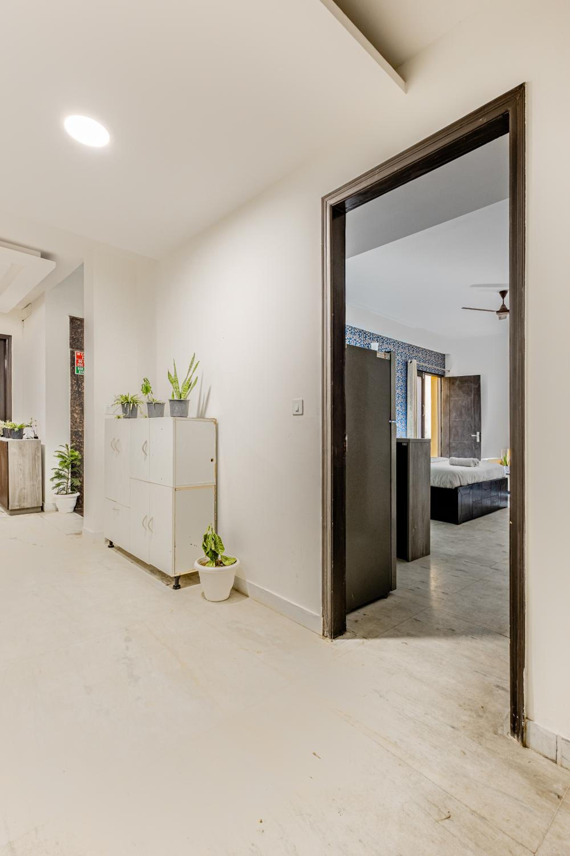 King Suite with Balcony photo 3