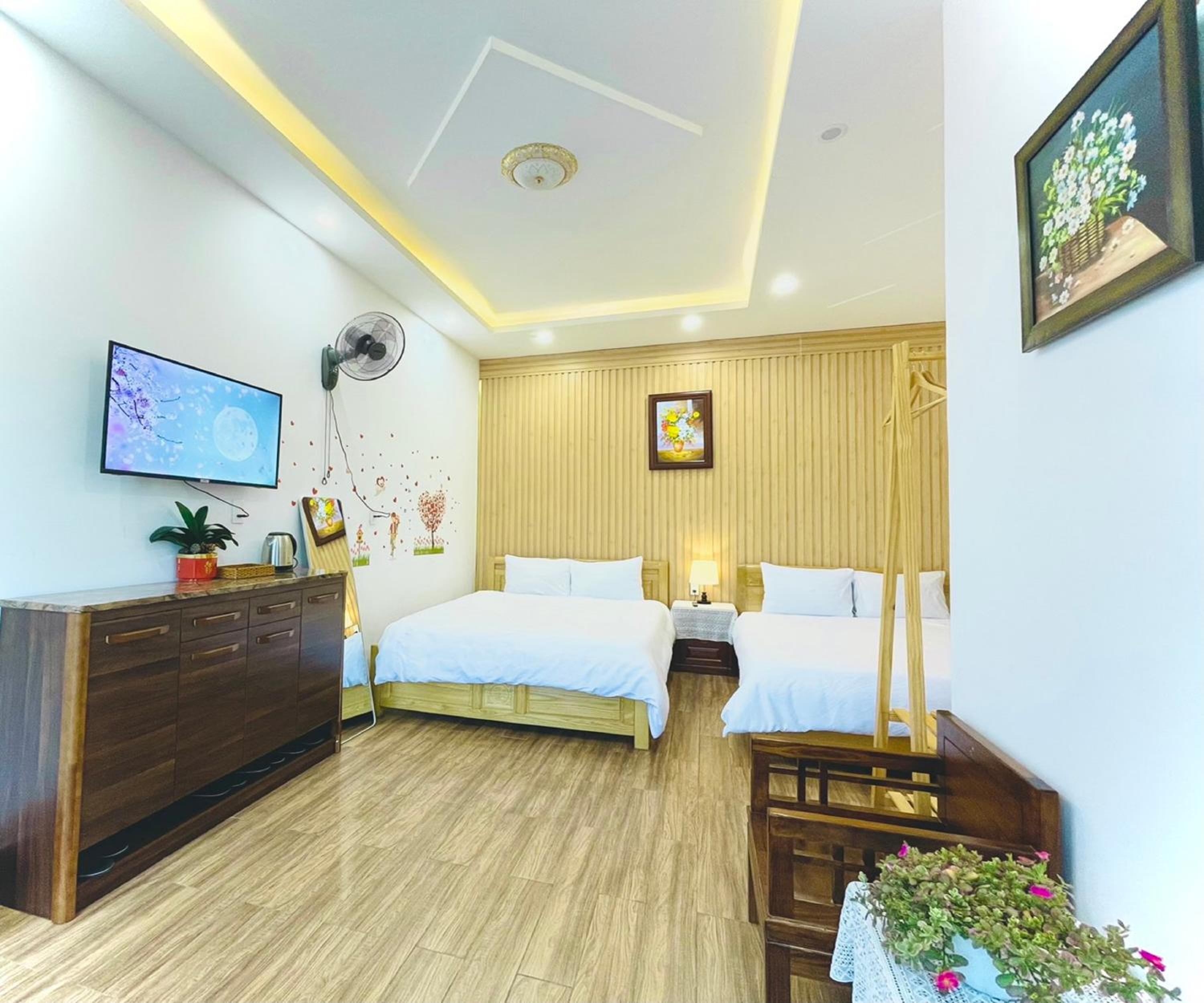 Quadruple Room with Mountain View photo 3