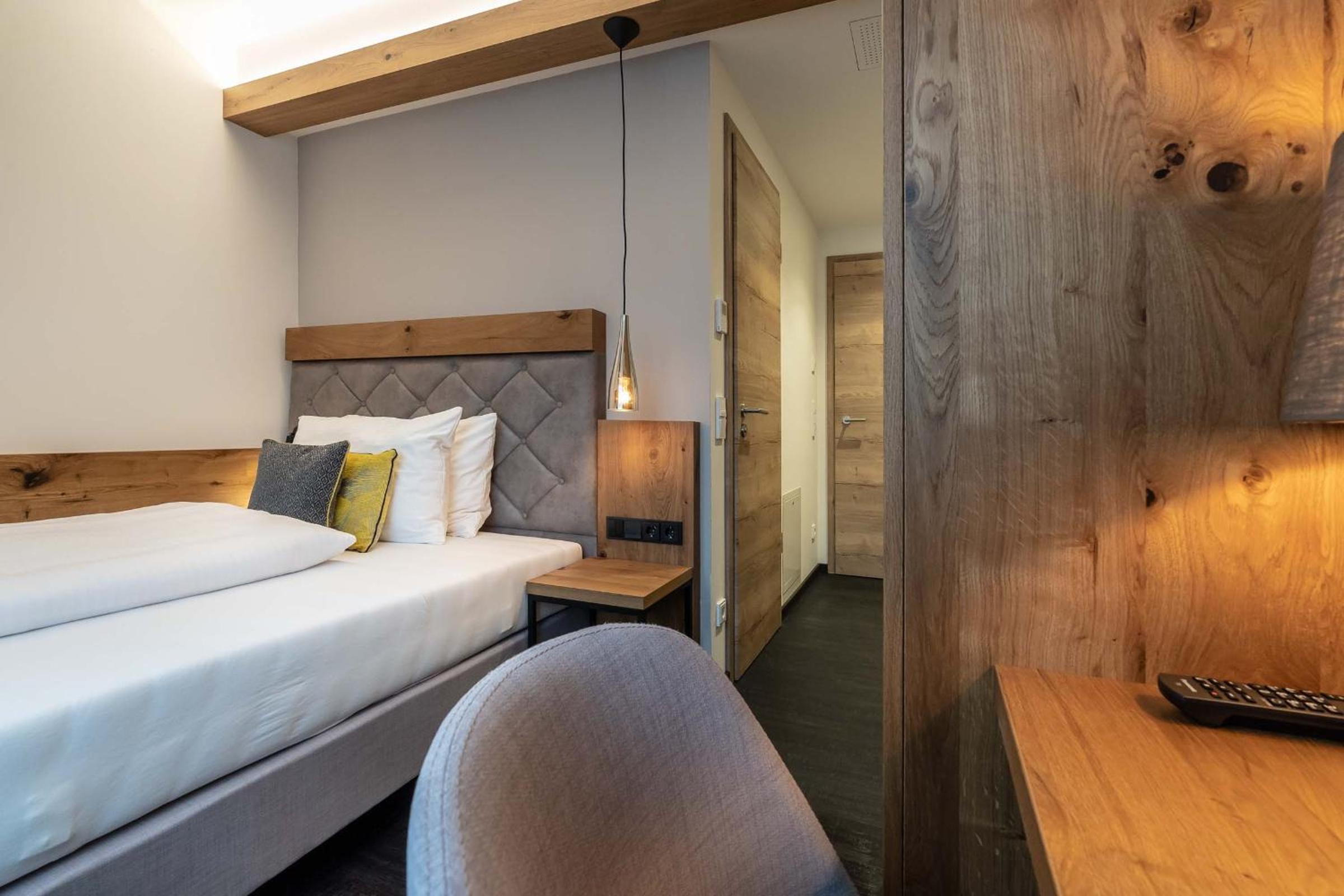 Single Room photo 3