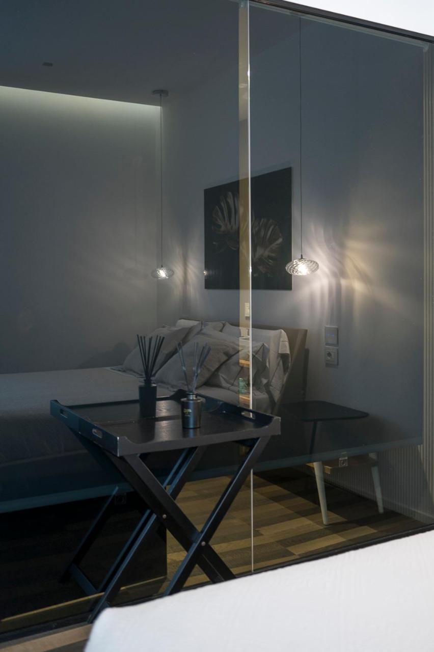 Deluxe Room with Balcony photo 2