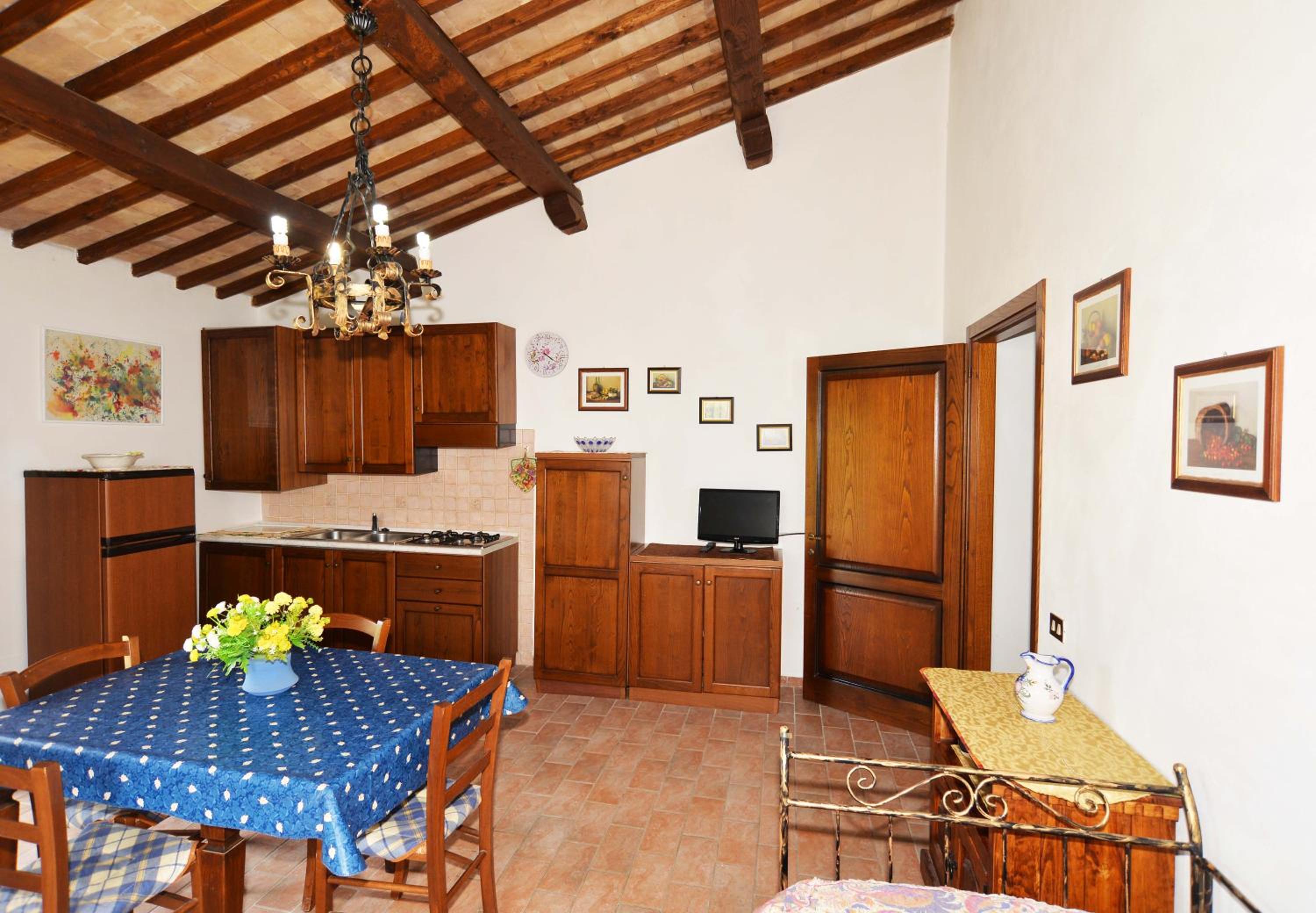 Deluxe One-Bedroom Apartment with Garden View photo 2