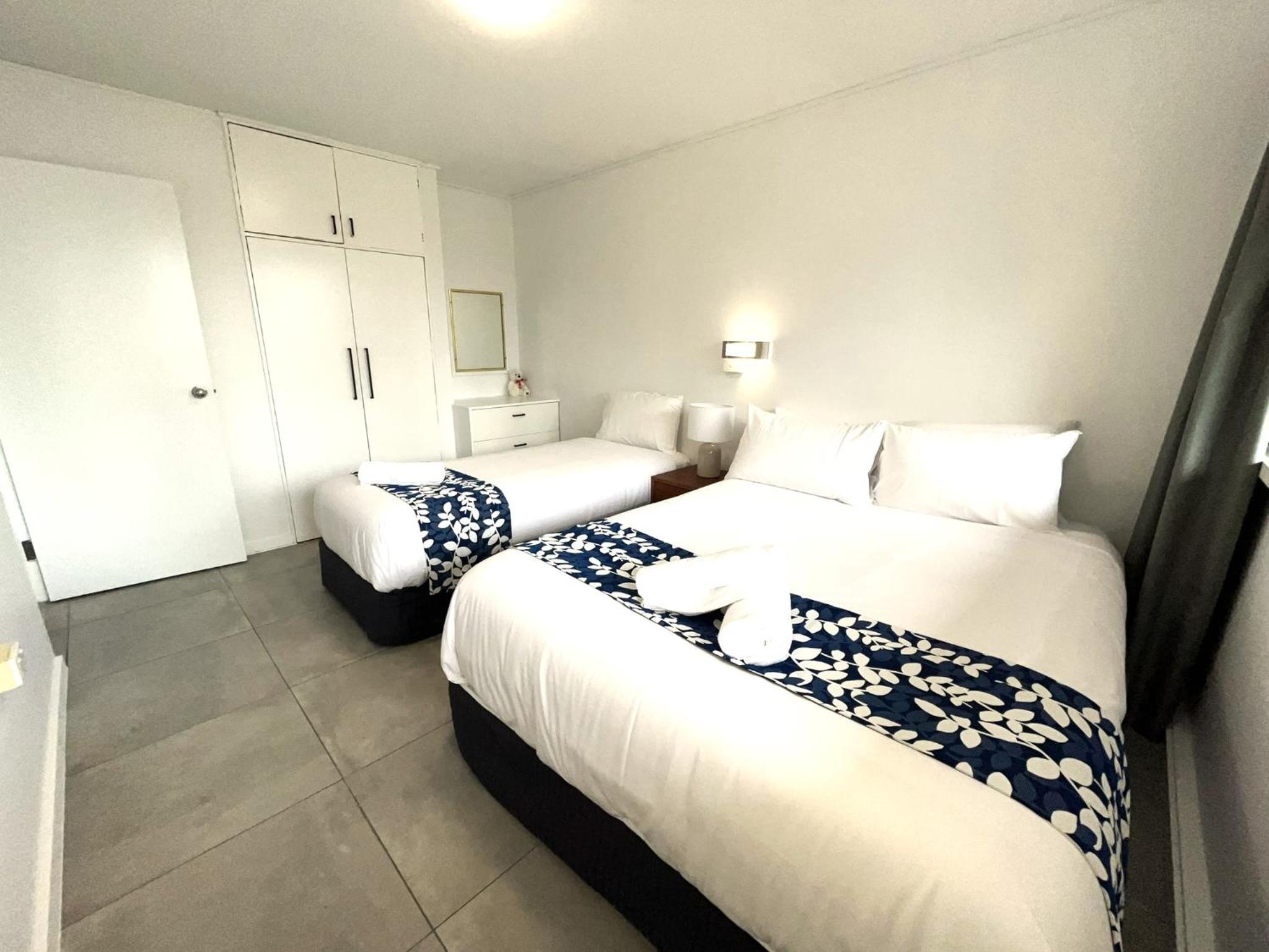 Two-Bedroom Apartment - Photo 8