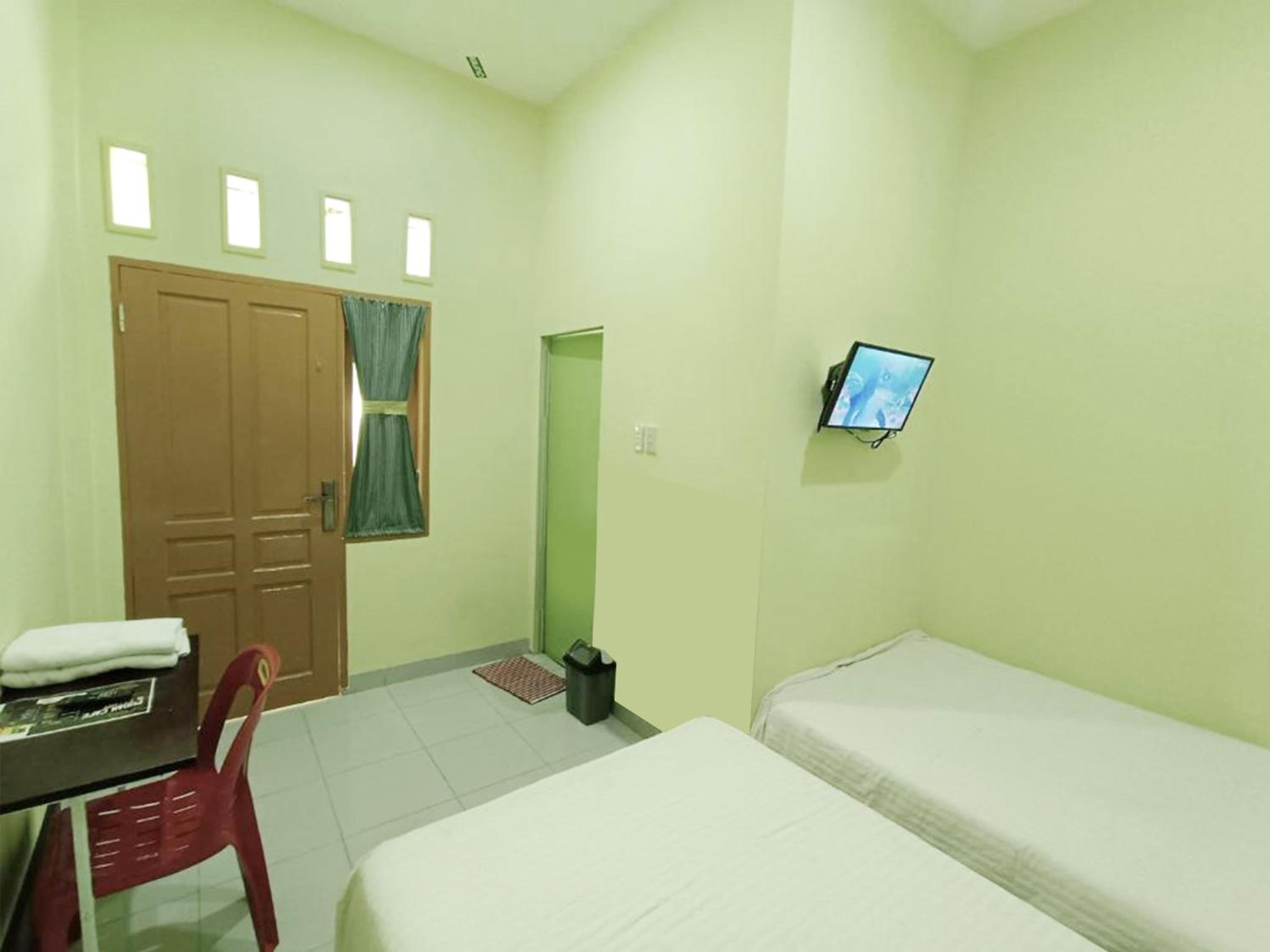 Standard Twin Room photo 3