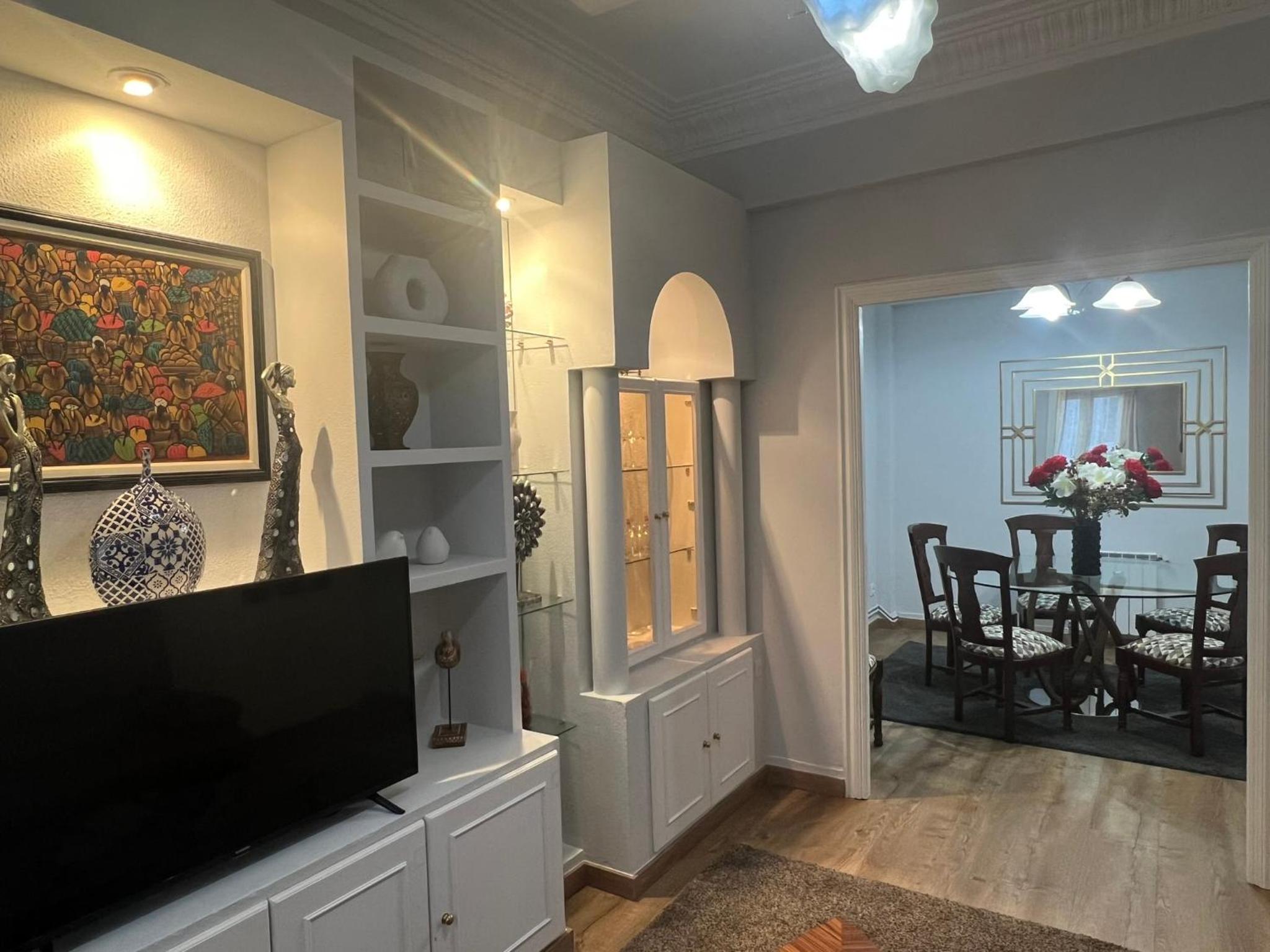 Apartment - Photo 2