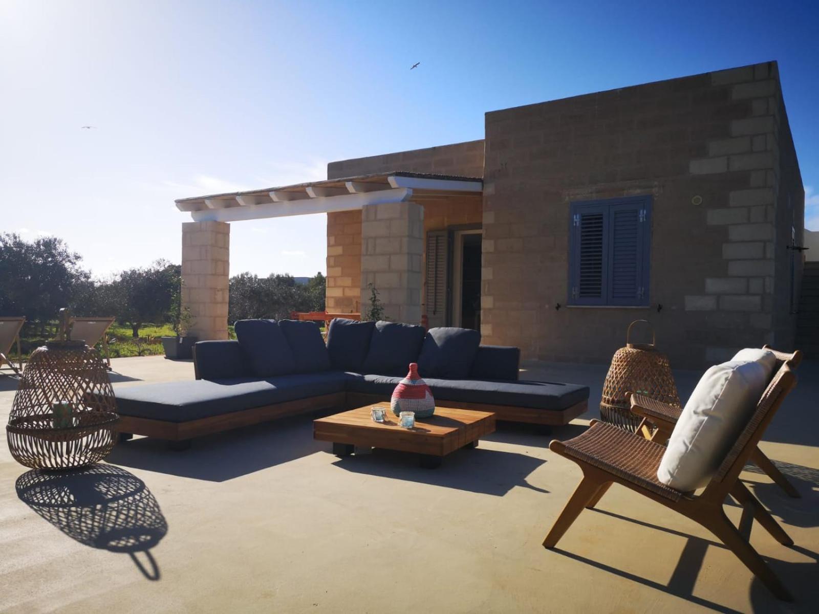 Three-Bedroom Villa photo 3