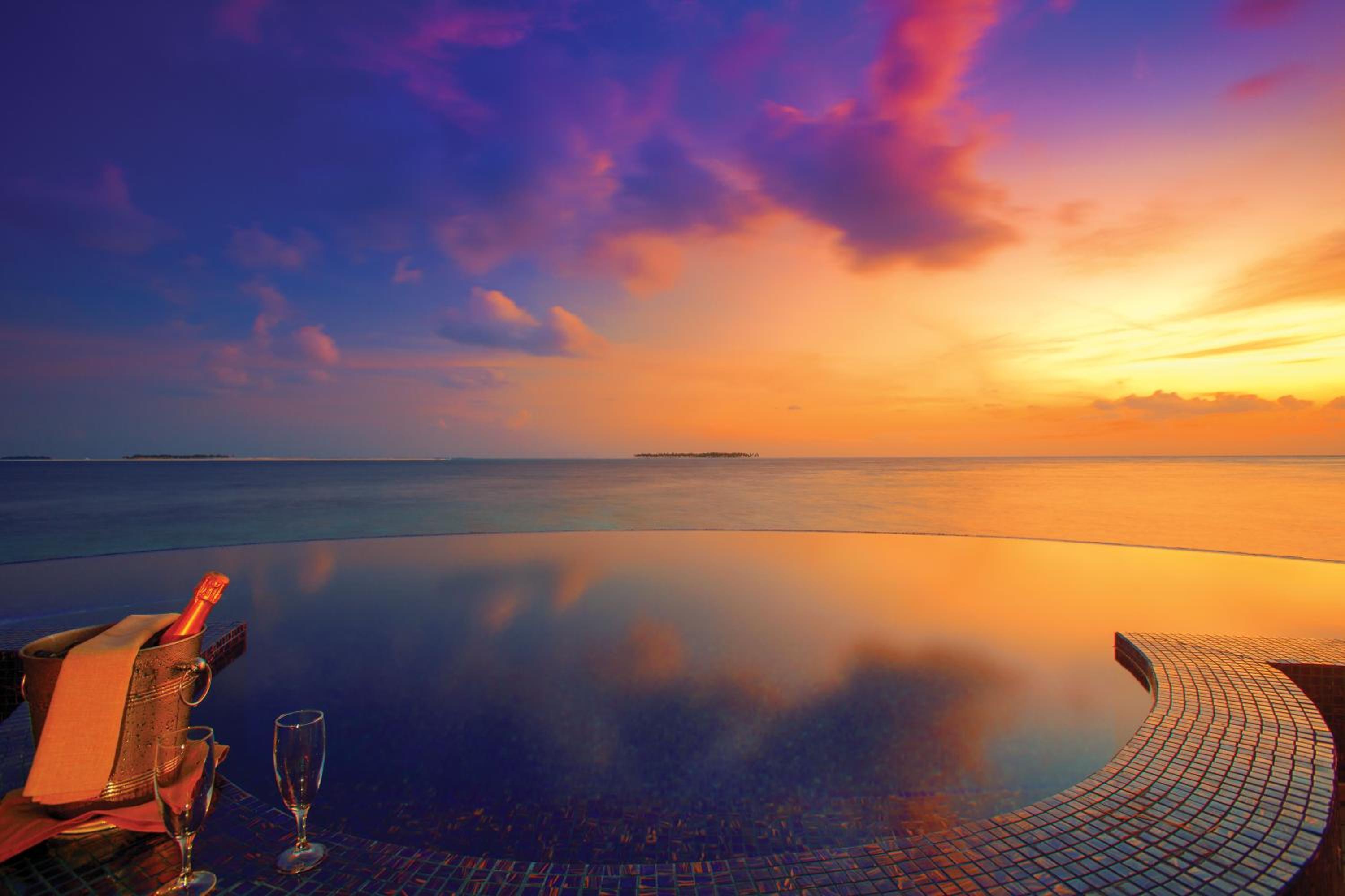 Honeymoon SELECT Ocean Villa photo 3