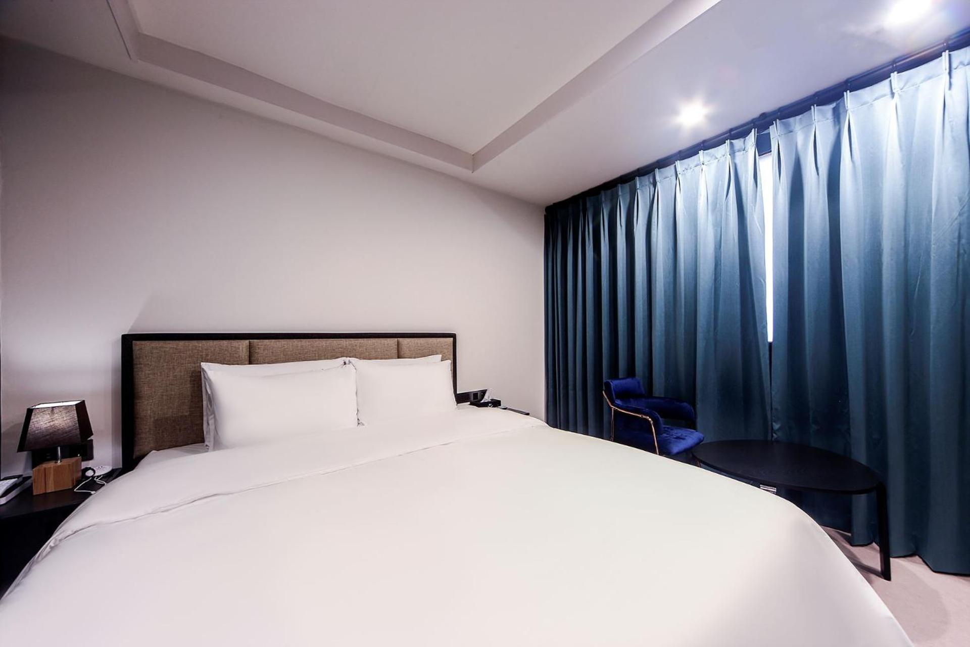 Standard Double Room - Photo 1