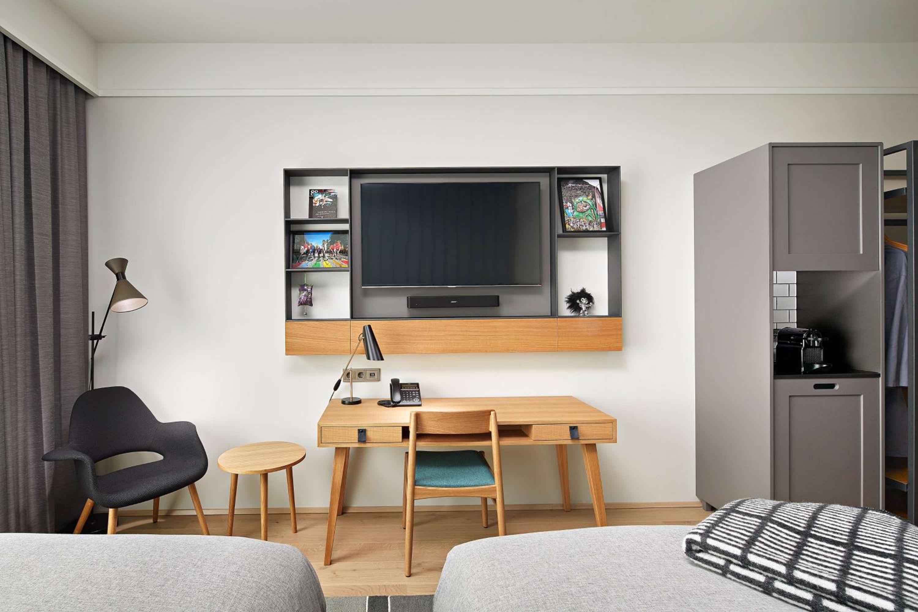 Premium Twin Room photo 2