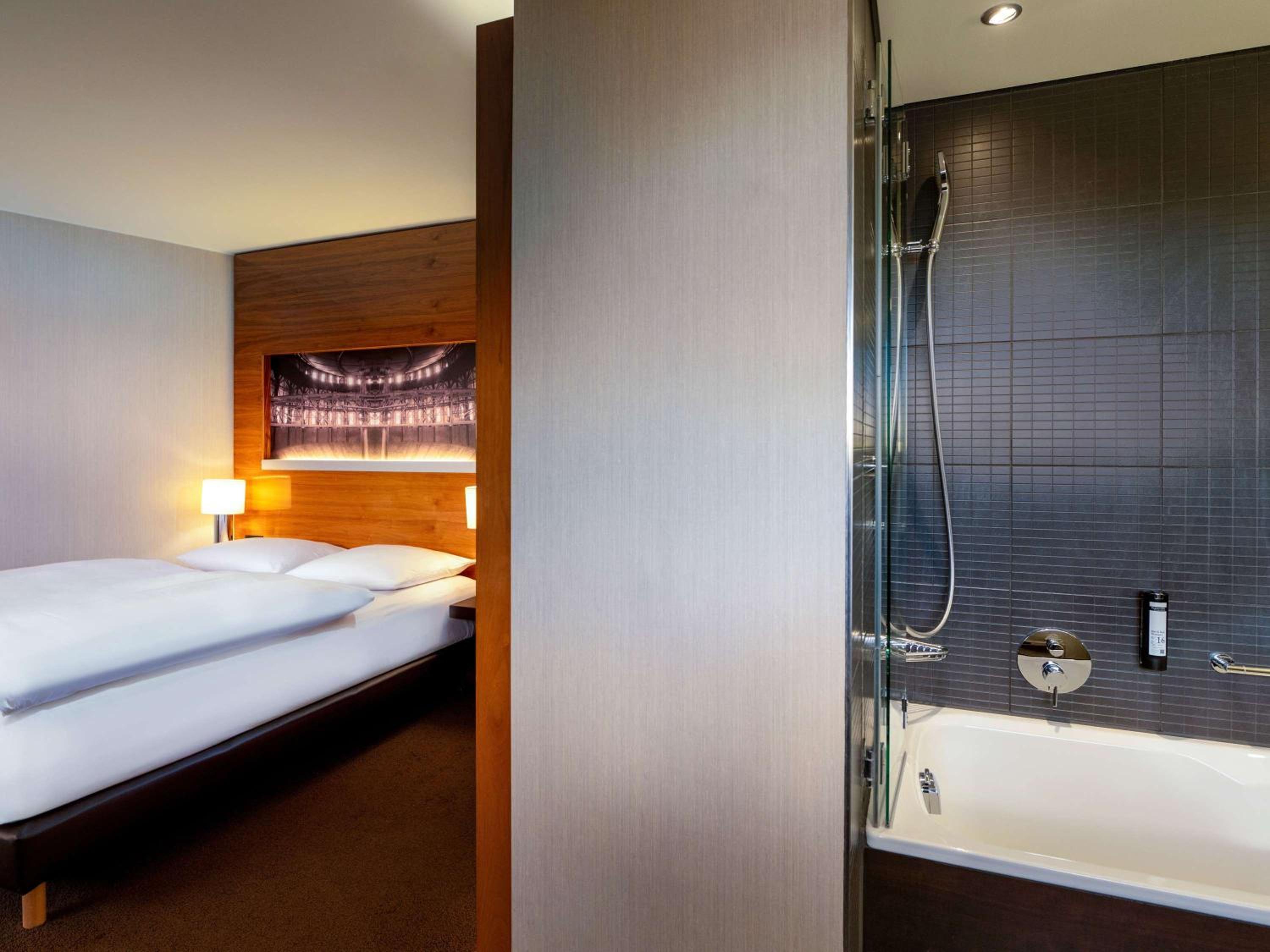 Premium Queen Room