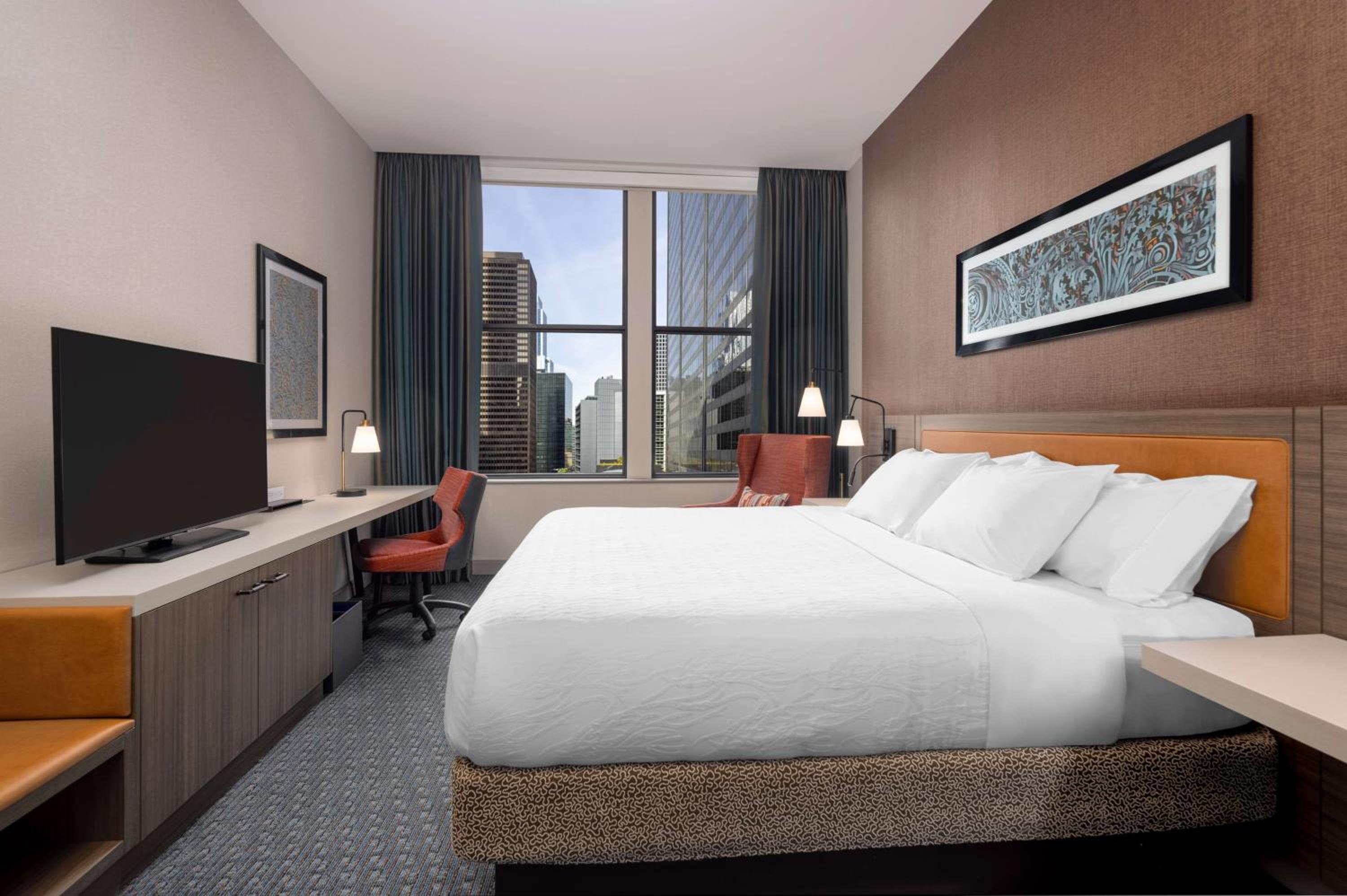 King Room with Landmark View - Photo 3