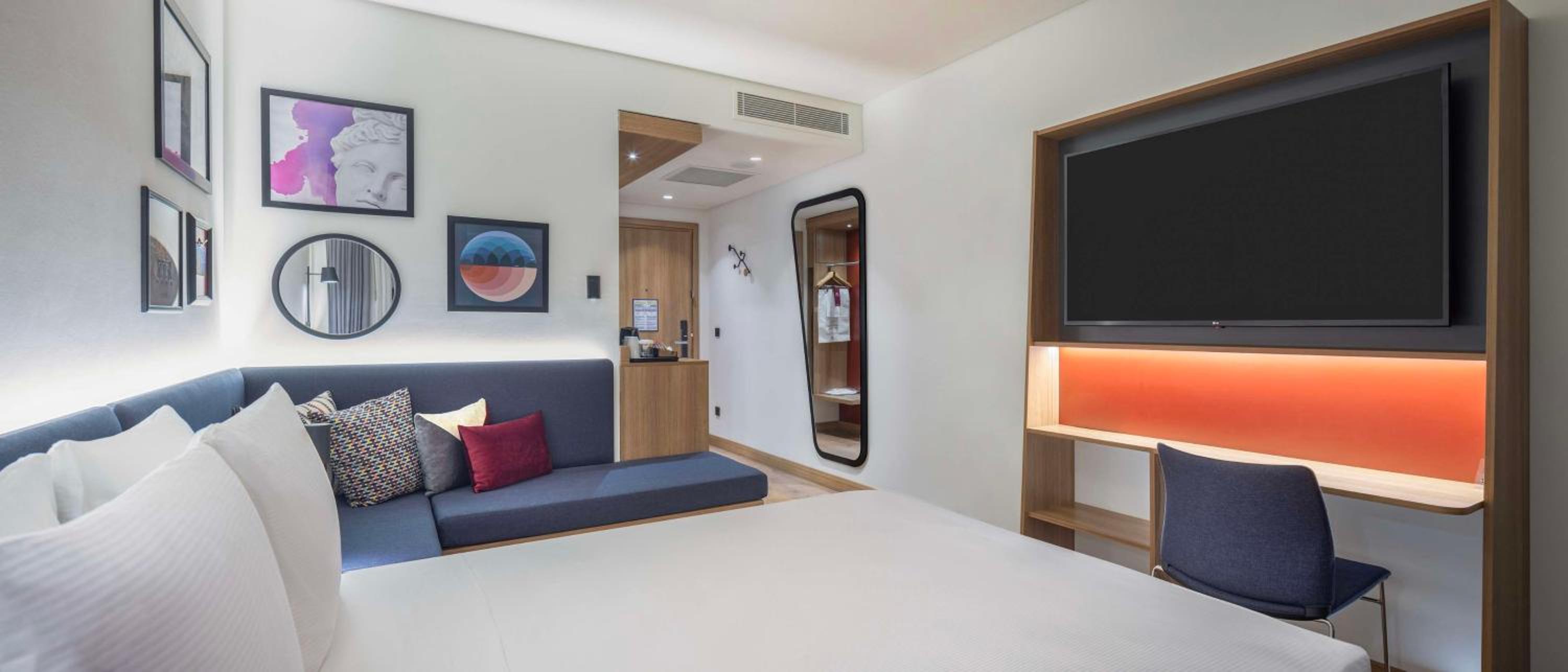 Queen Room with Sofa Bed