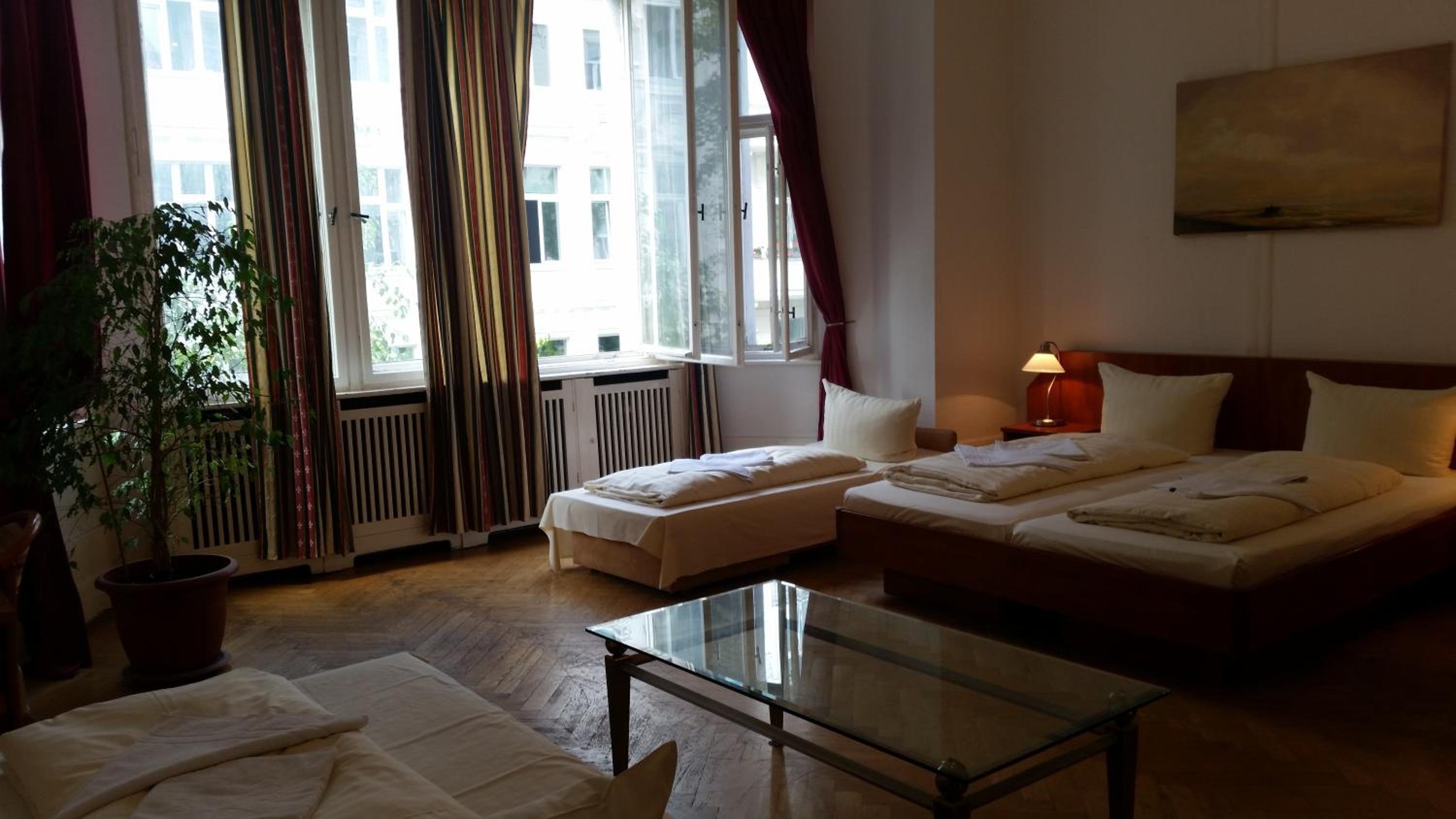 Quadruple Room photo 2