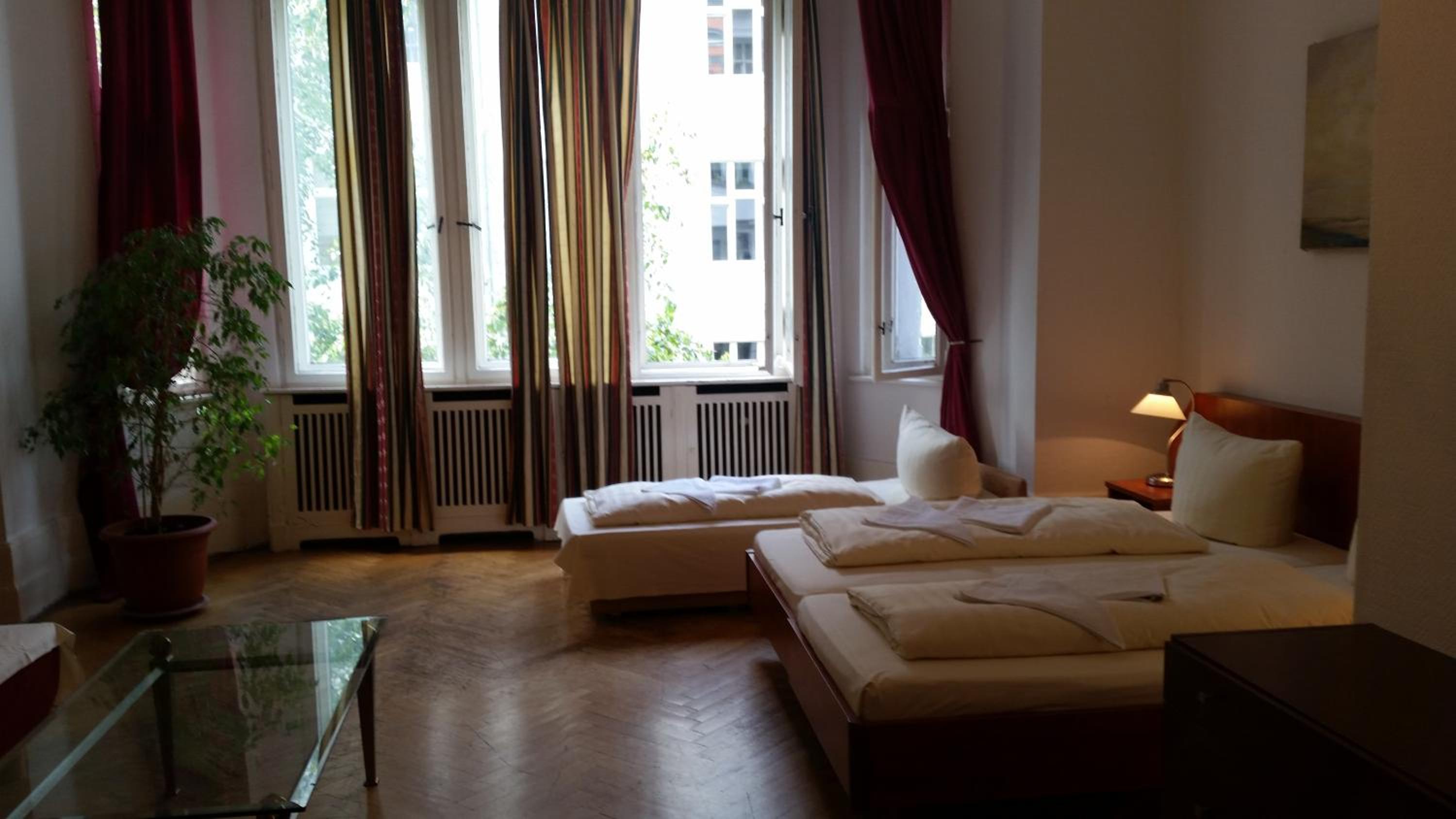 Quintuple Room photo 1