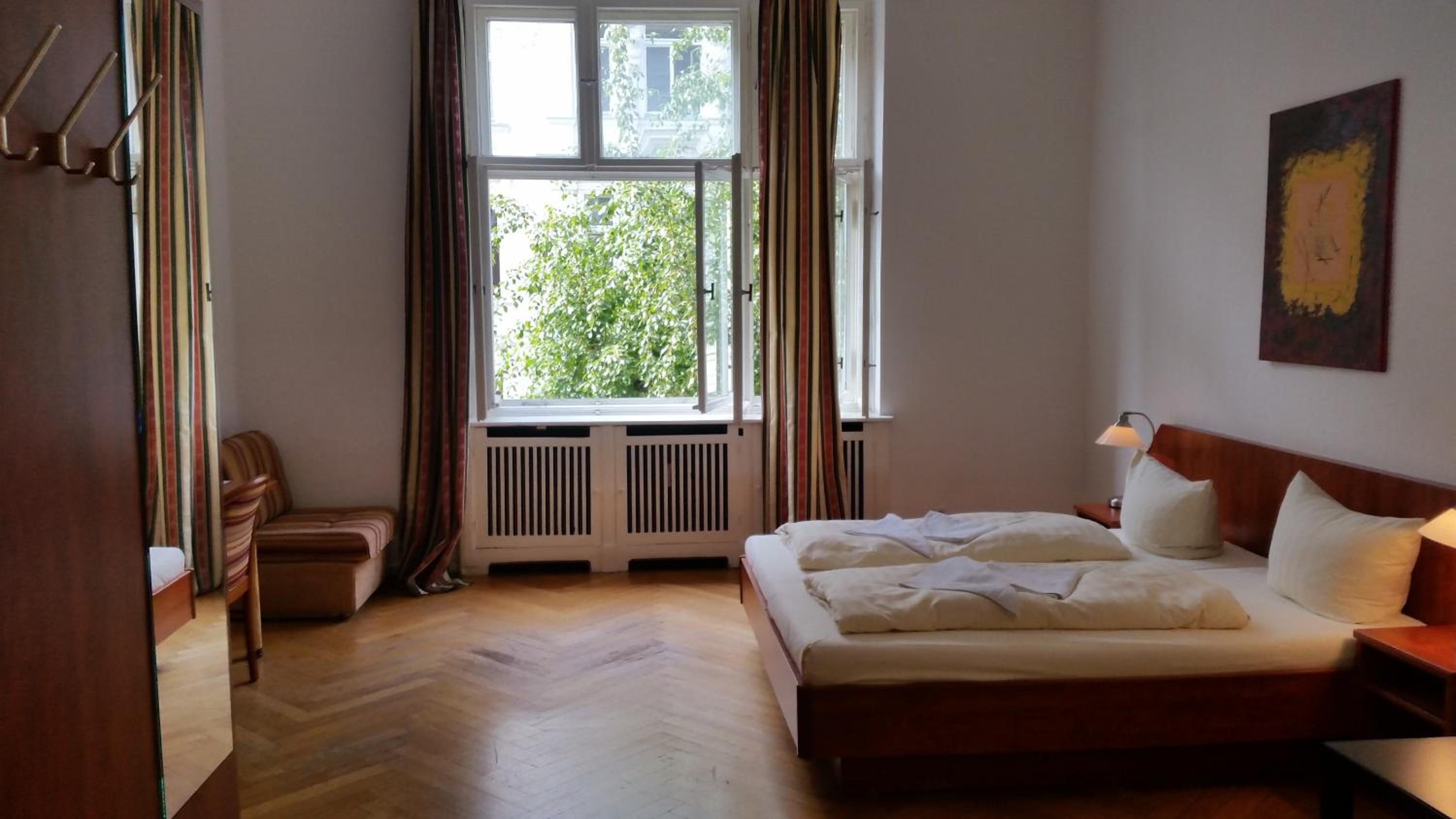 Triple Room photo 3