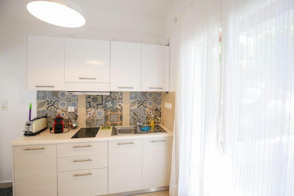 One-Bedroom House photo 3