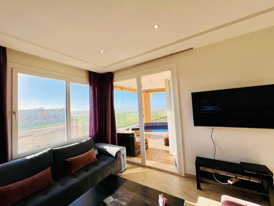 Apartment with Sea View photo 1