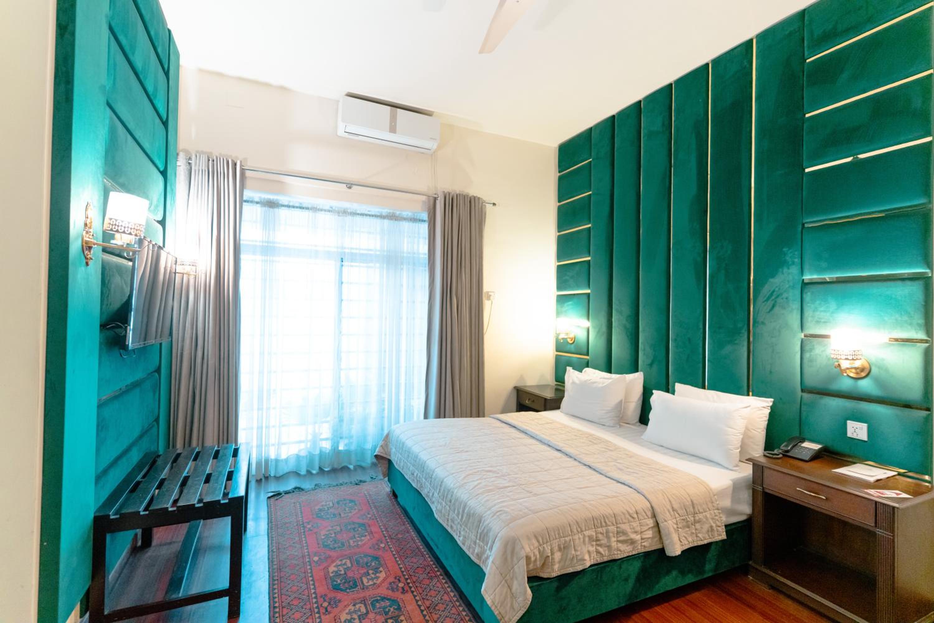 Standard Single Room photo 3