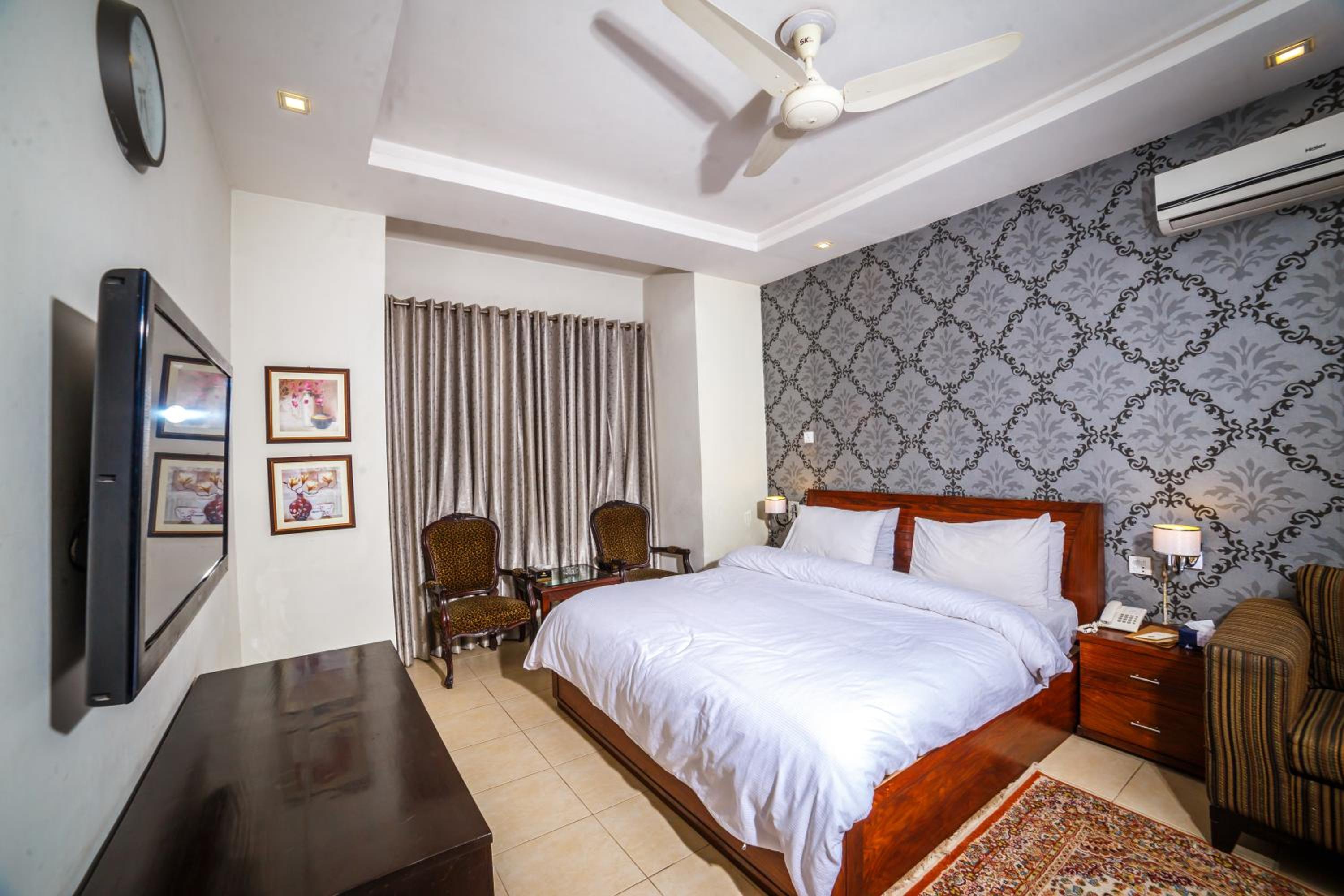 Family Suite photo 3