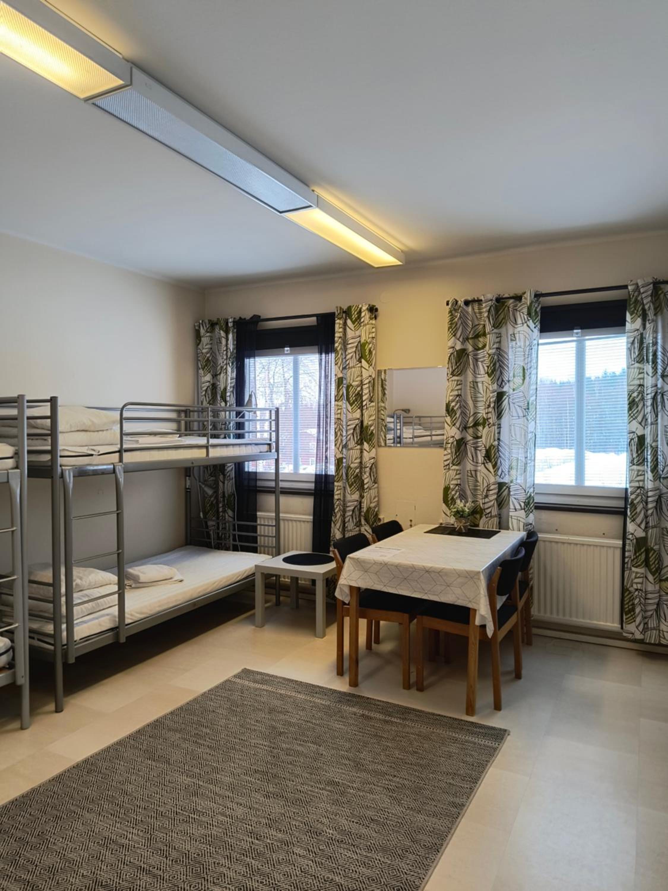 Single Bed in 6-Bed Dormitory Room photo 2
