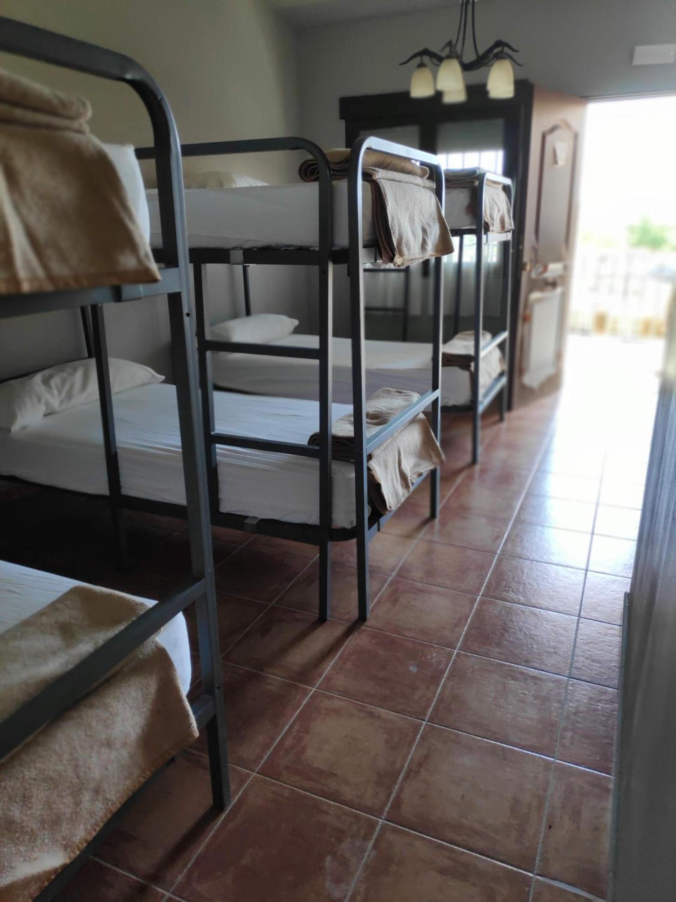 Habitación Triple con Baño Privado