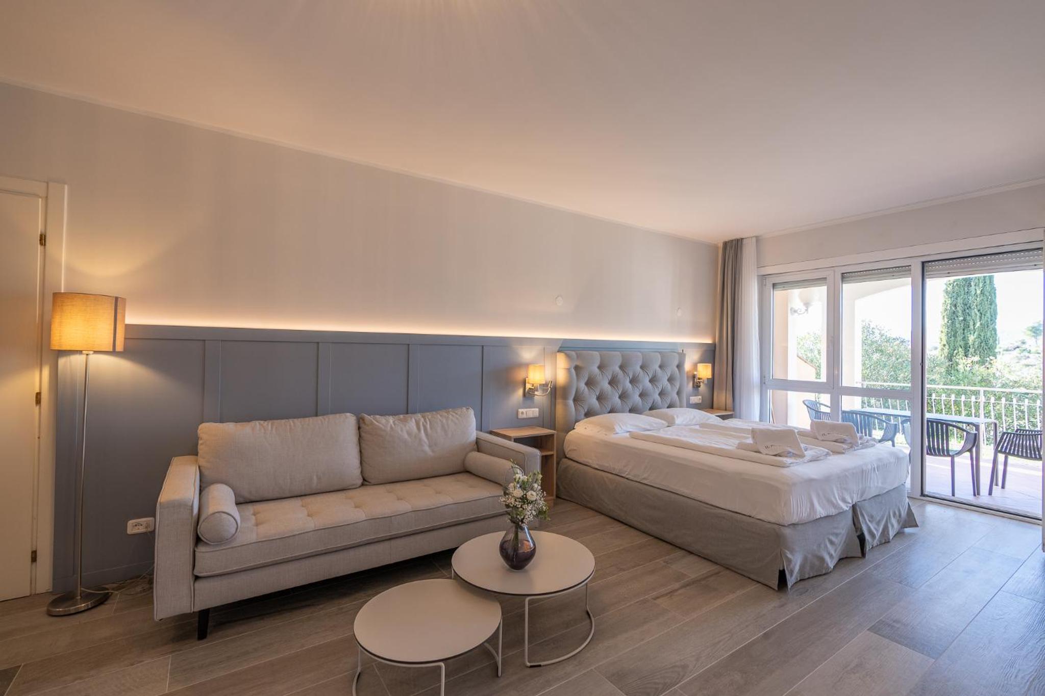 Superior Apartment