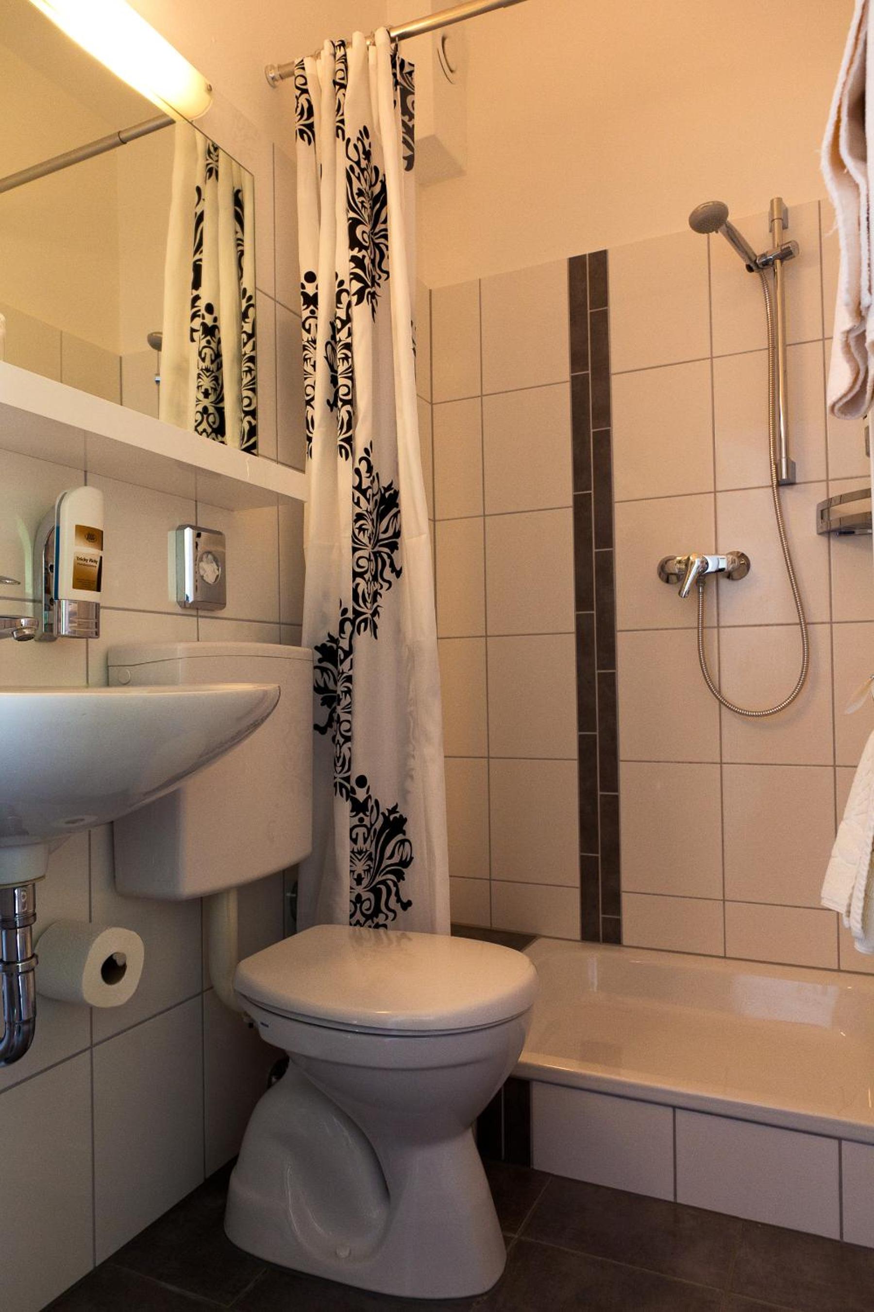 Standard Single Room photo 3