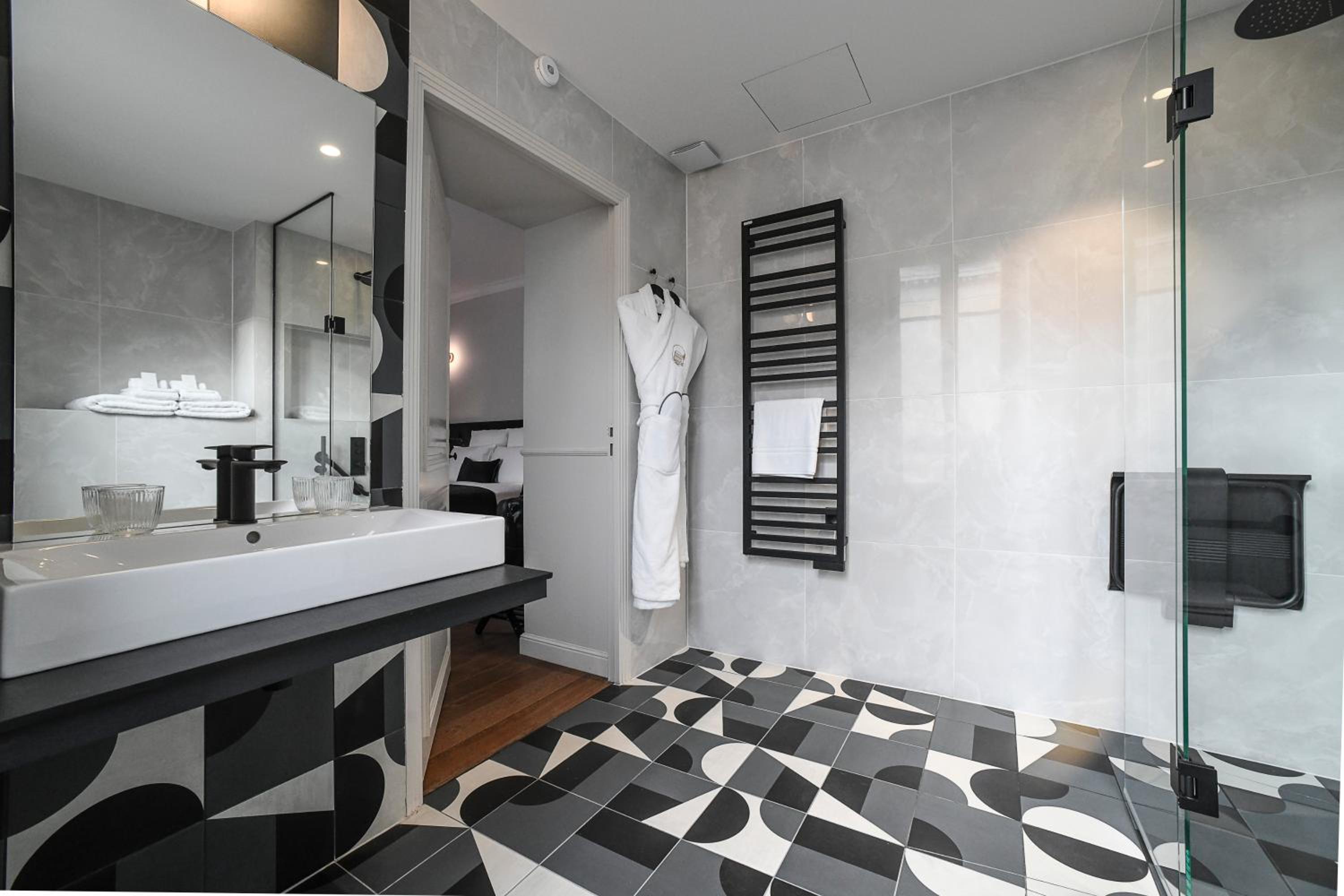 Deluxe Double Room - Photo 5
