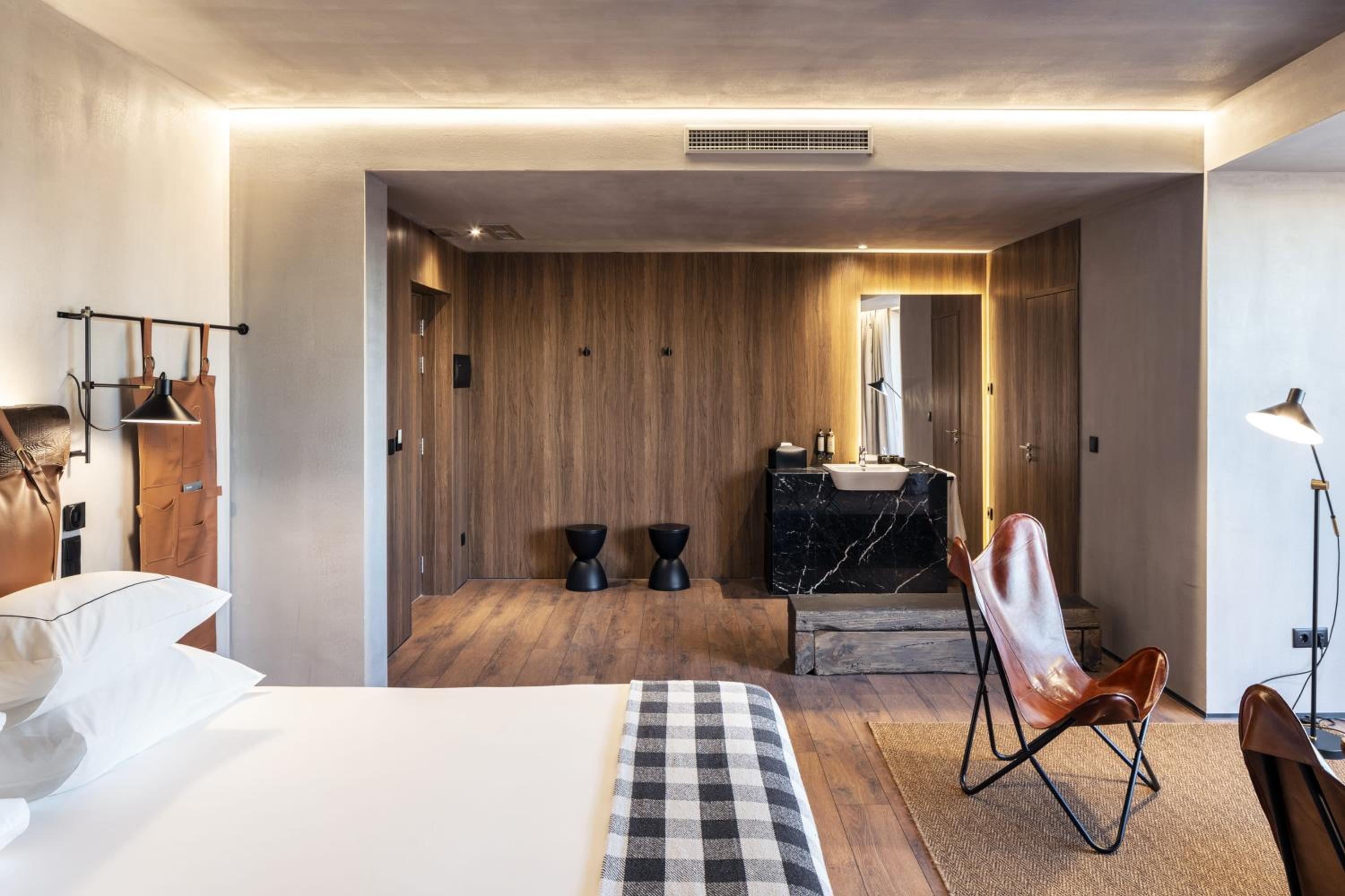 Double or Twin Room with Terrace - Top Floor - Photo 2