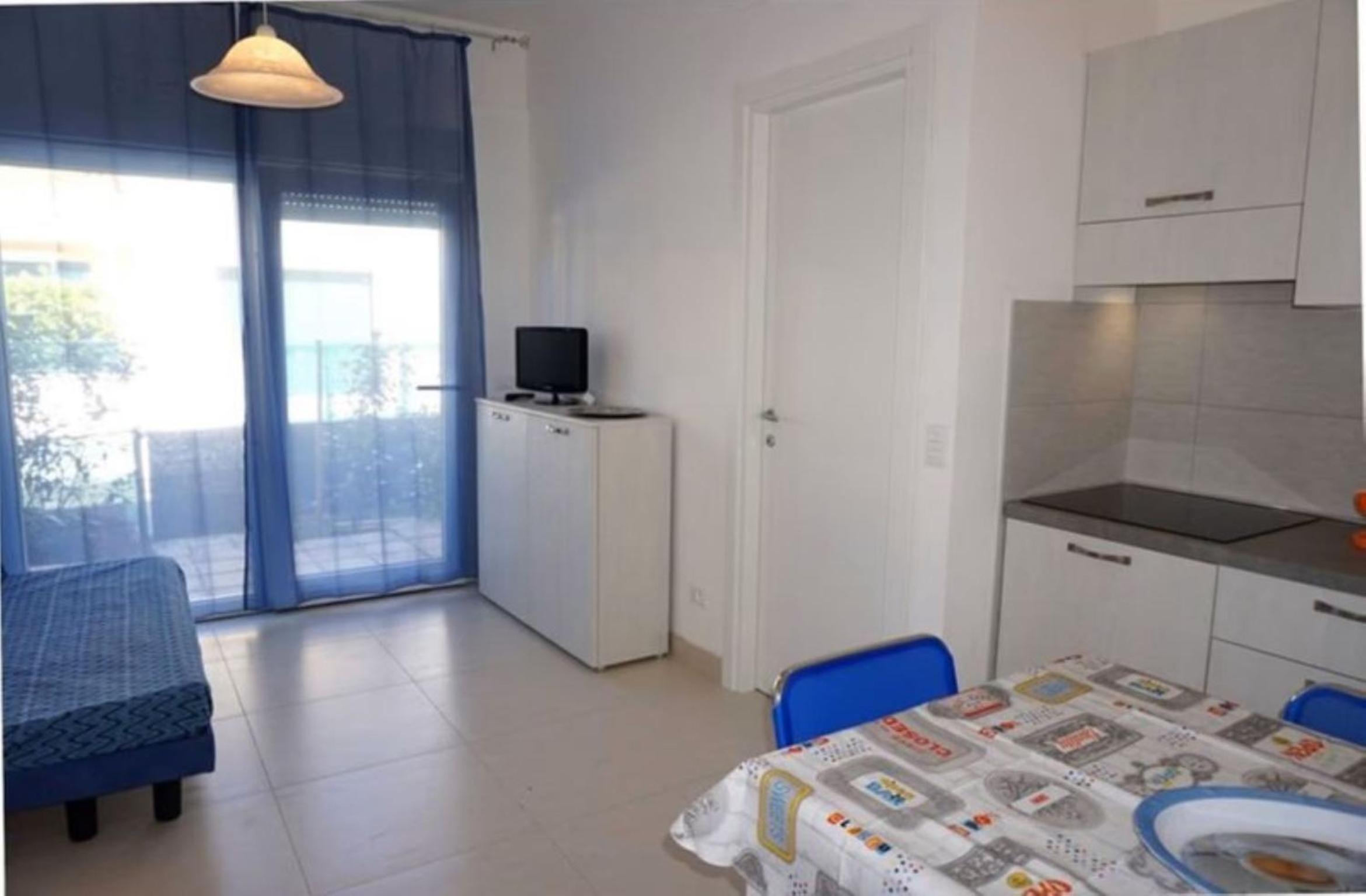 Apartment photo 1