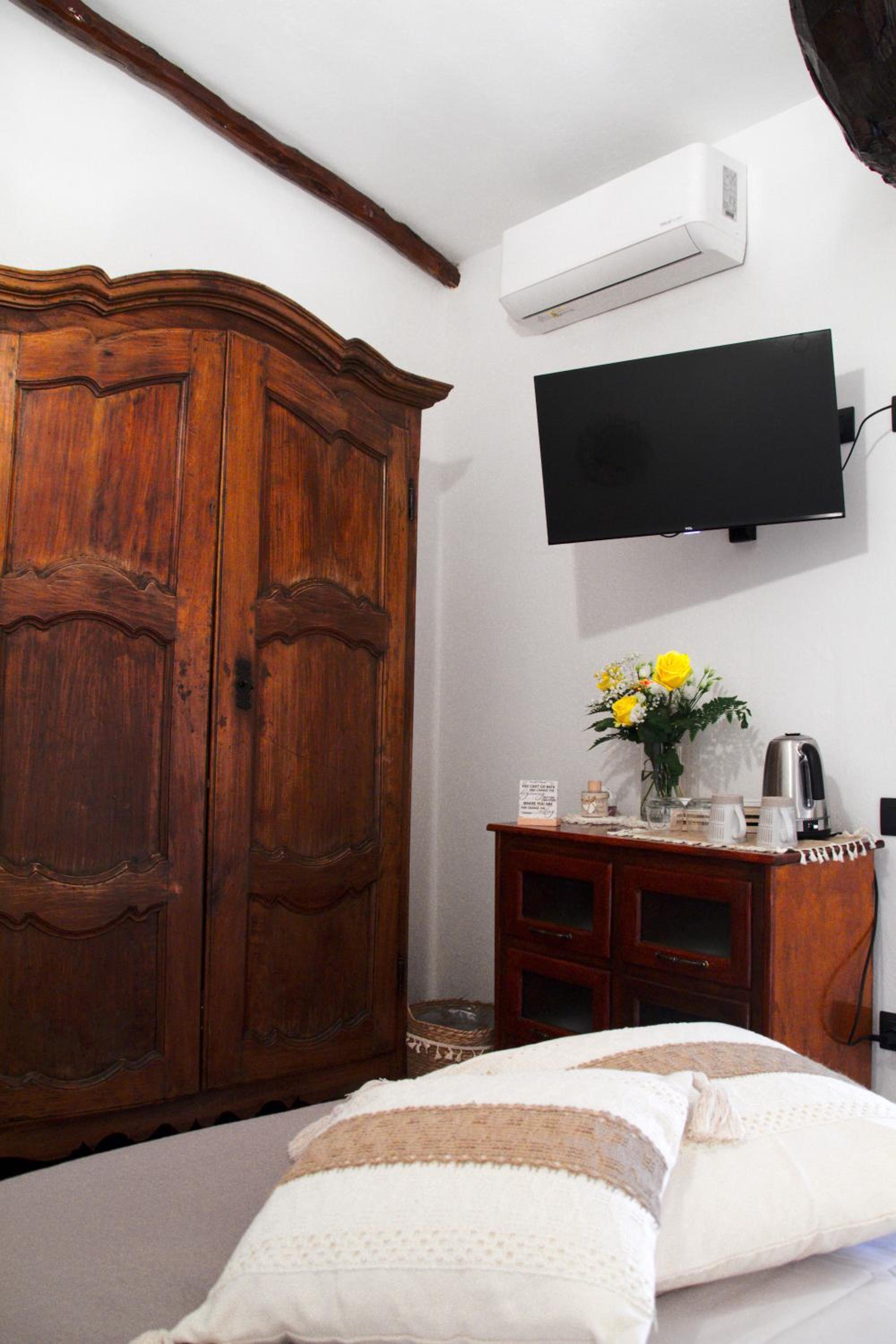 Small Double Room photo 3