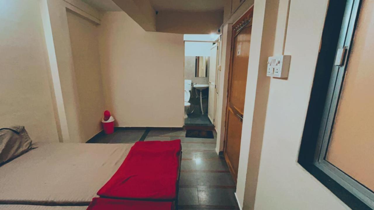 Double Room With Private Bathroom photo 3
