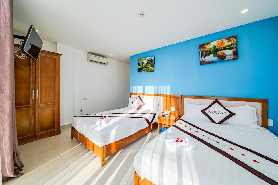 Economy Triple Room