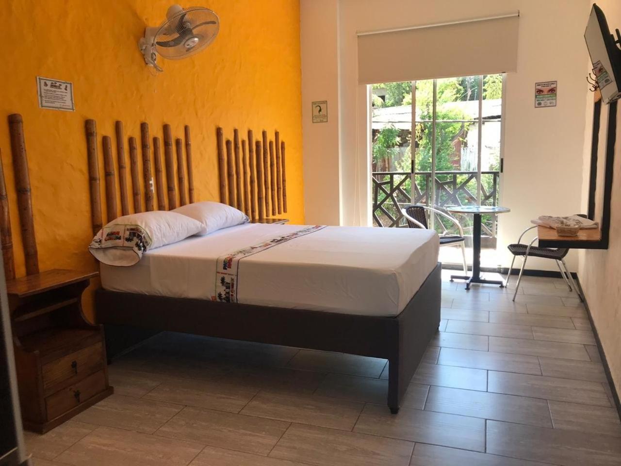 Single Room photo 2