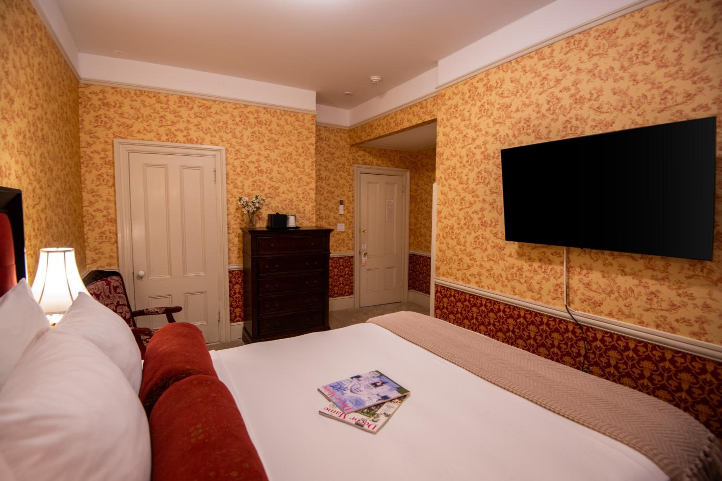 Room 3 photo 3