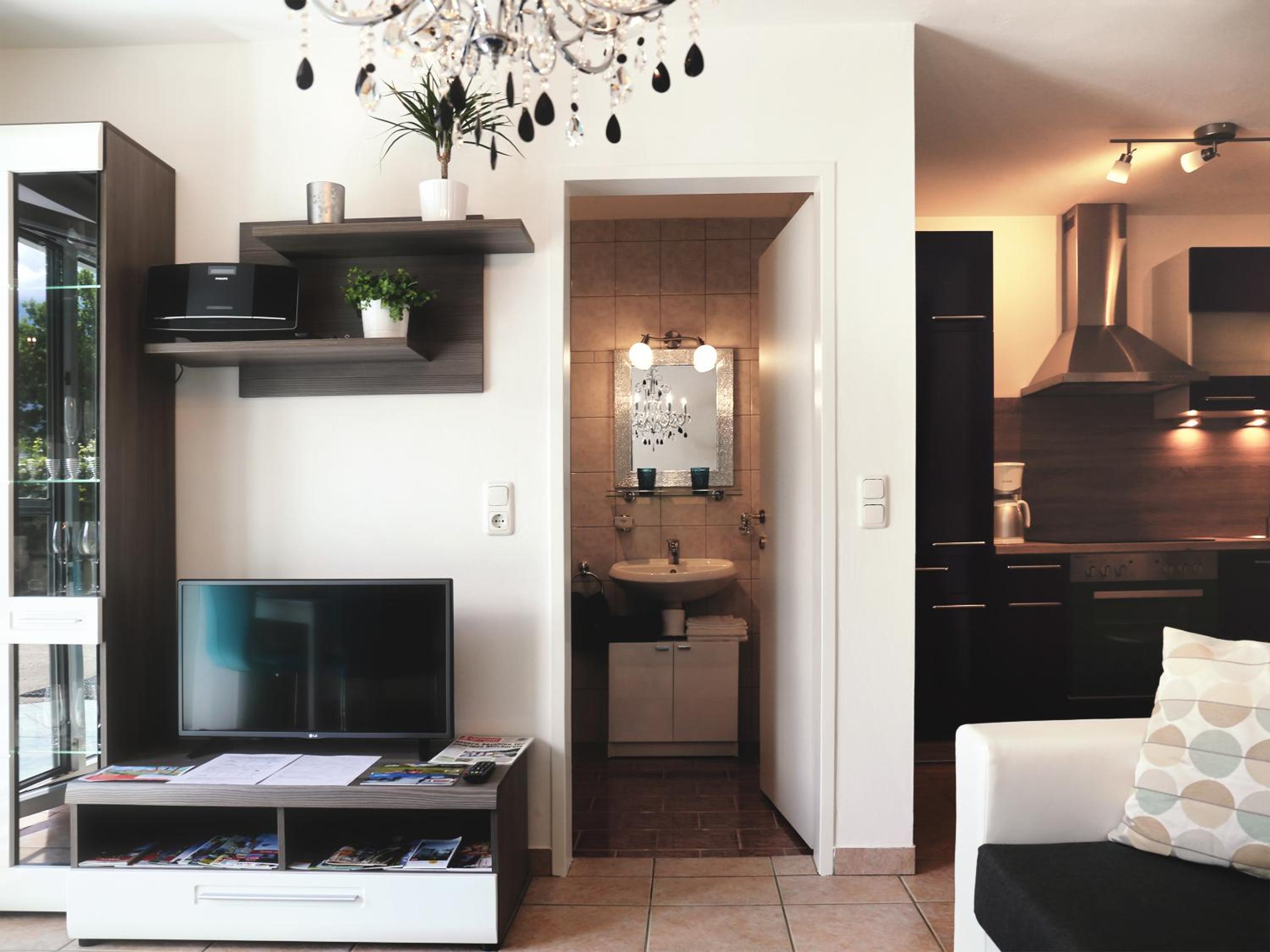 Apartment photo 3