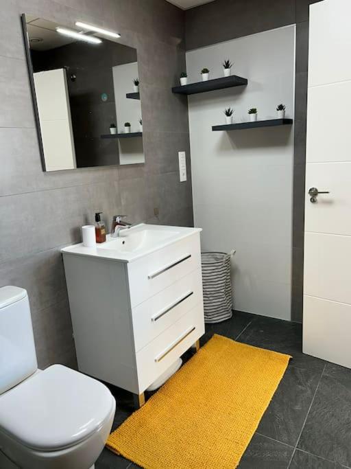 Three-Bedroom Villa photo 2