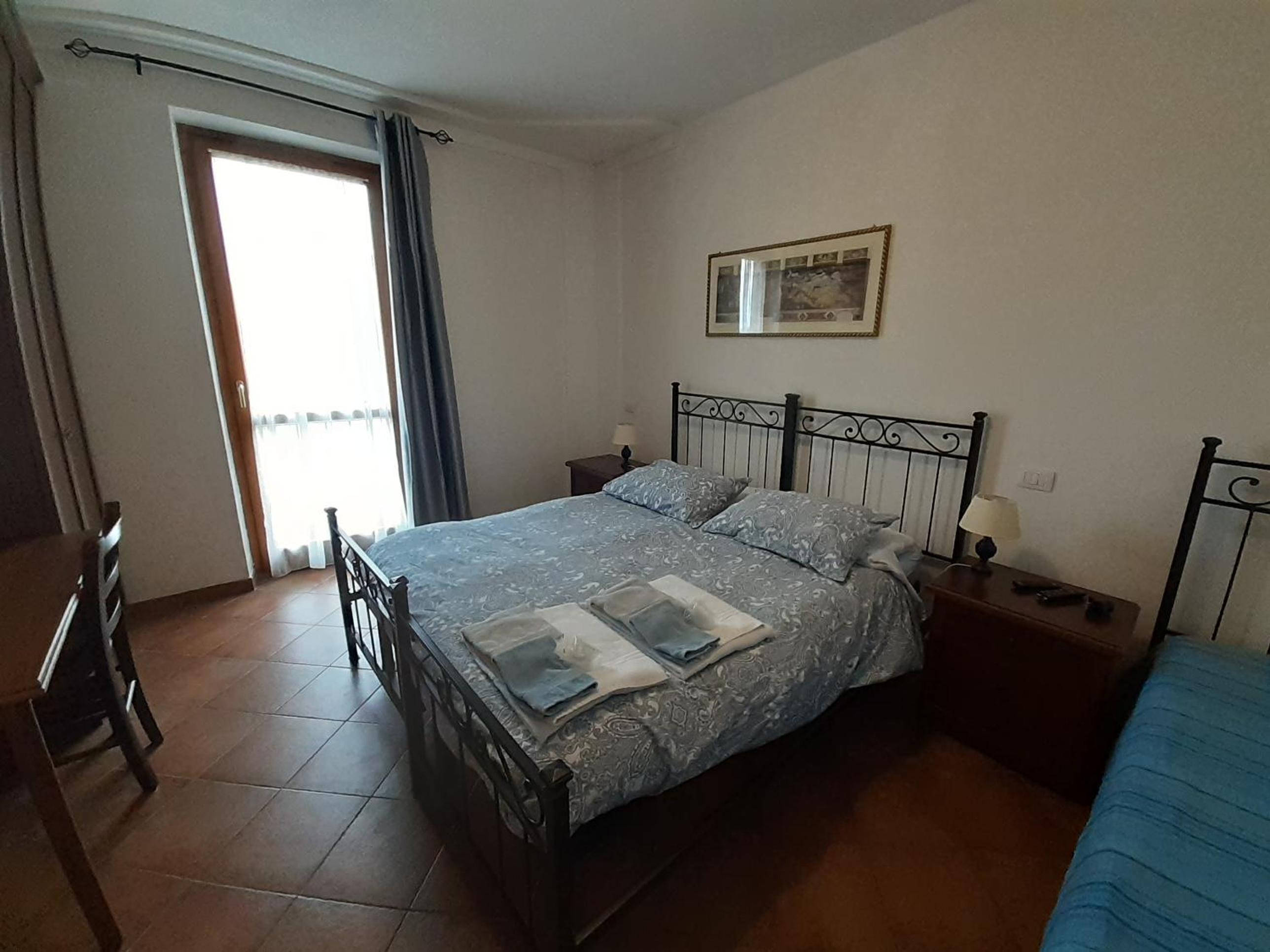Double or Twin Room with Extra Bed - Photo 5