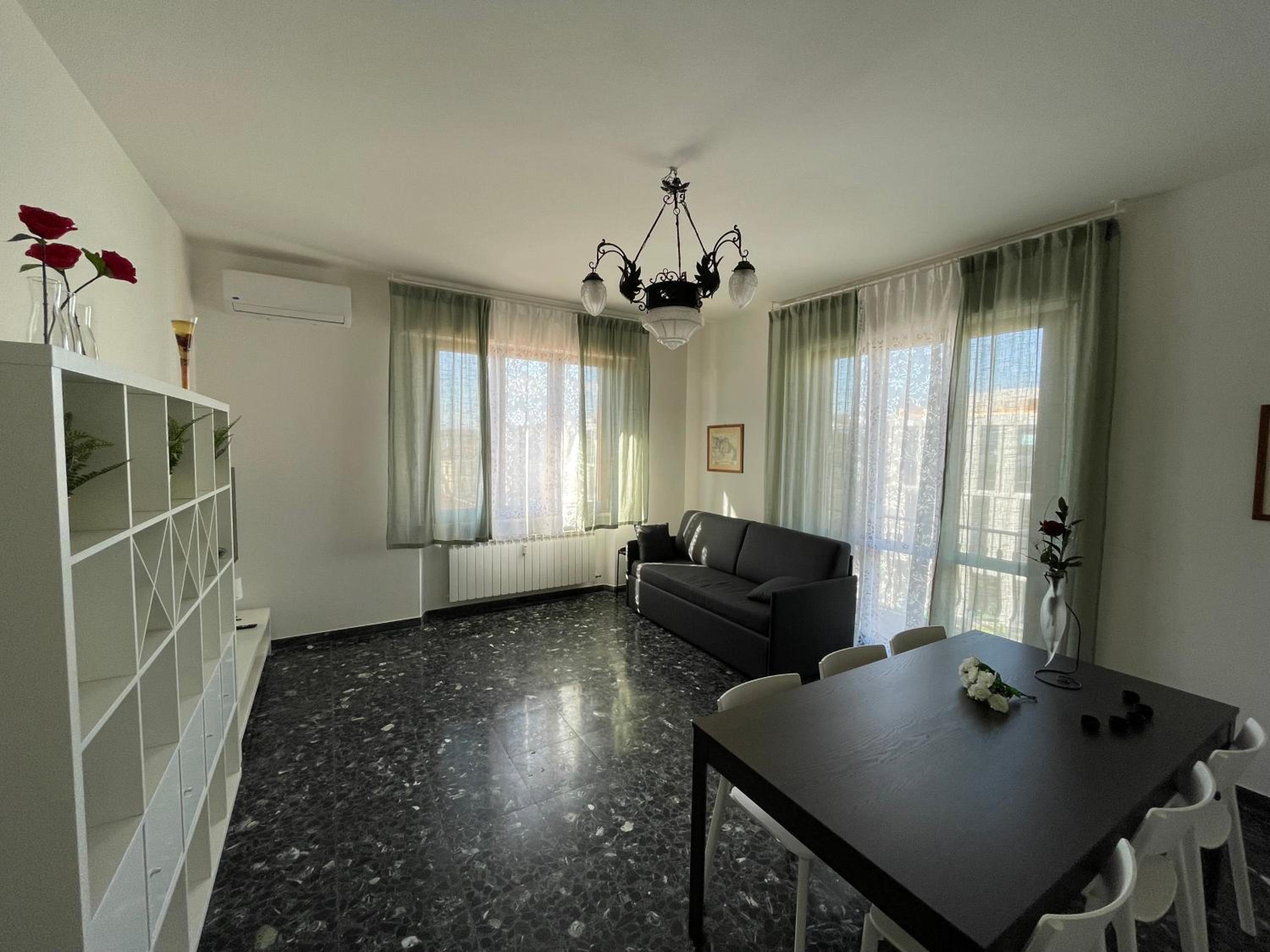 Three-Bedroom Apartment photo 1