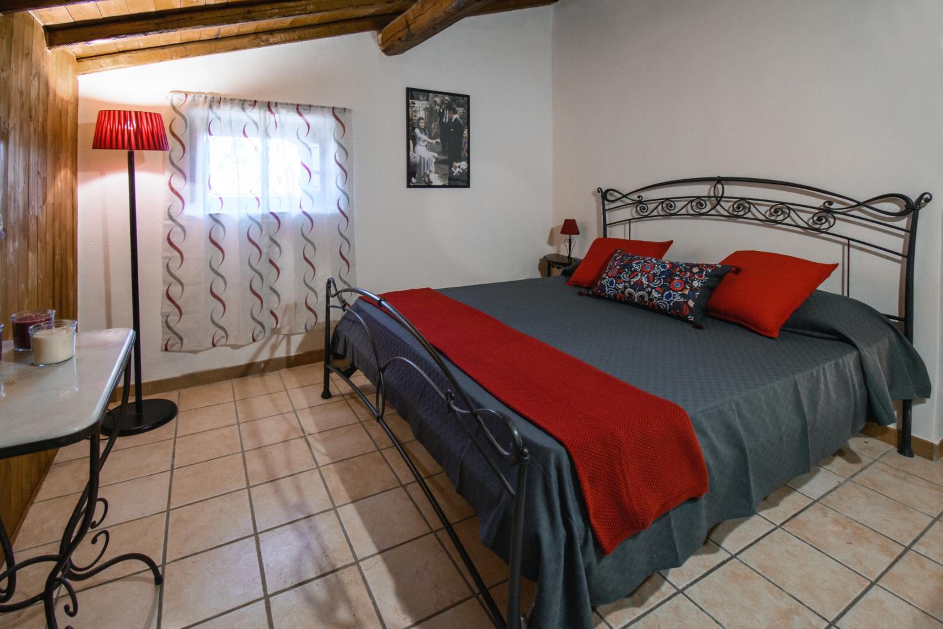 Two-Bedroom House photo 3