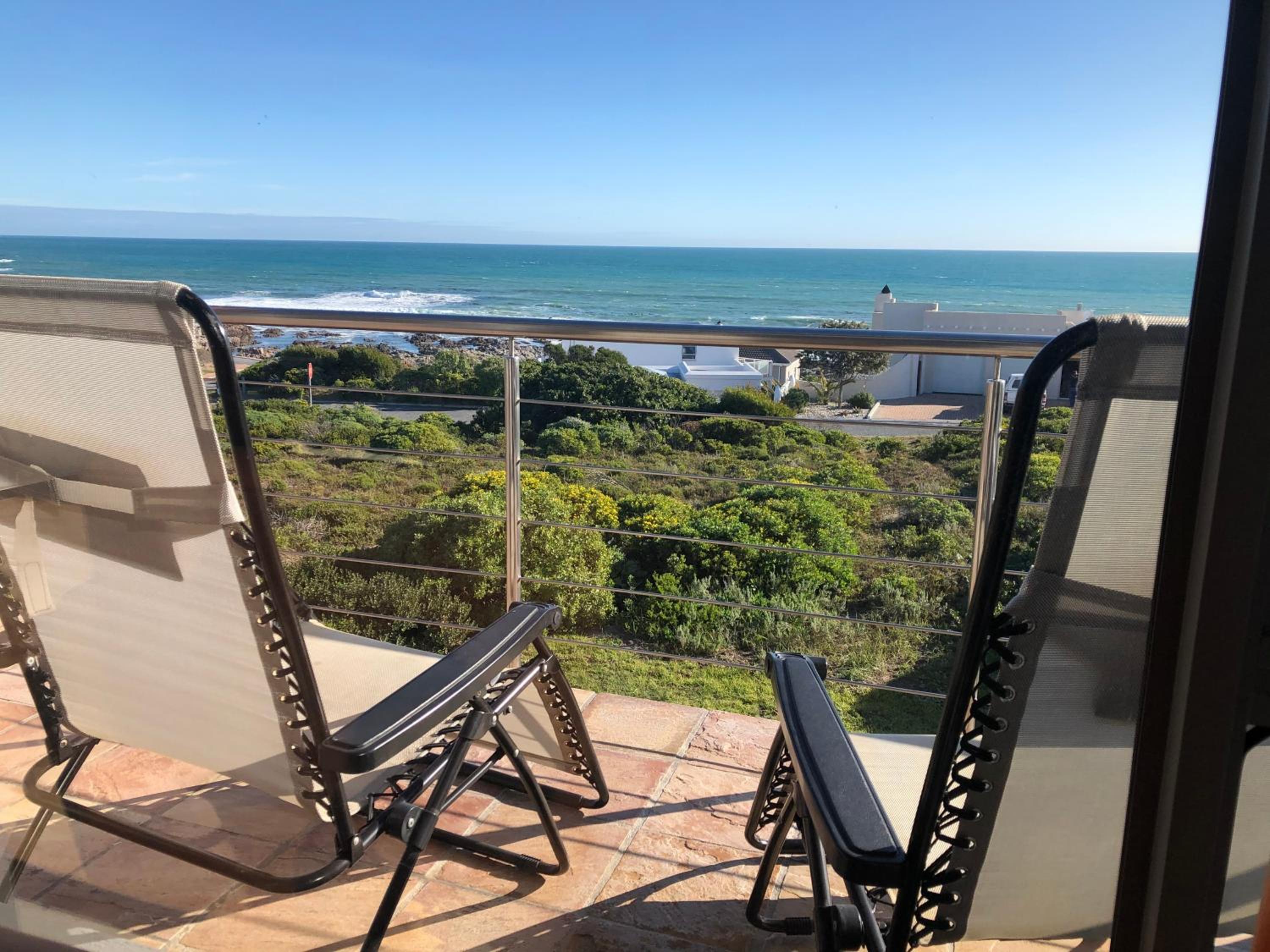 King Suite with Sea View photo 2