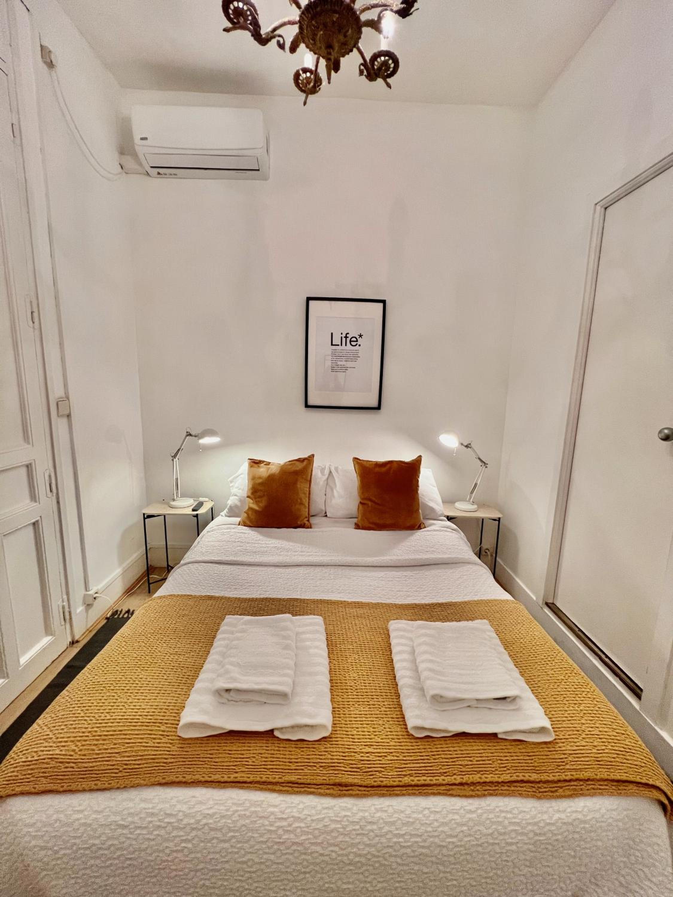 Large Single Room photo 3
