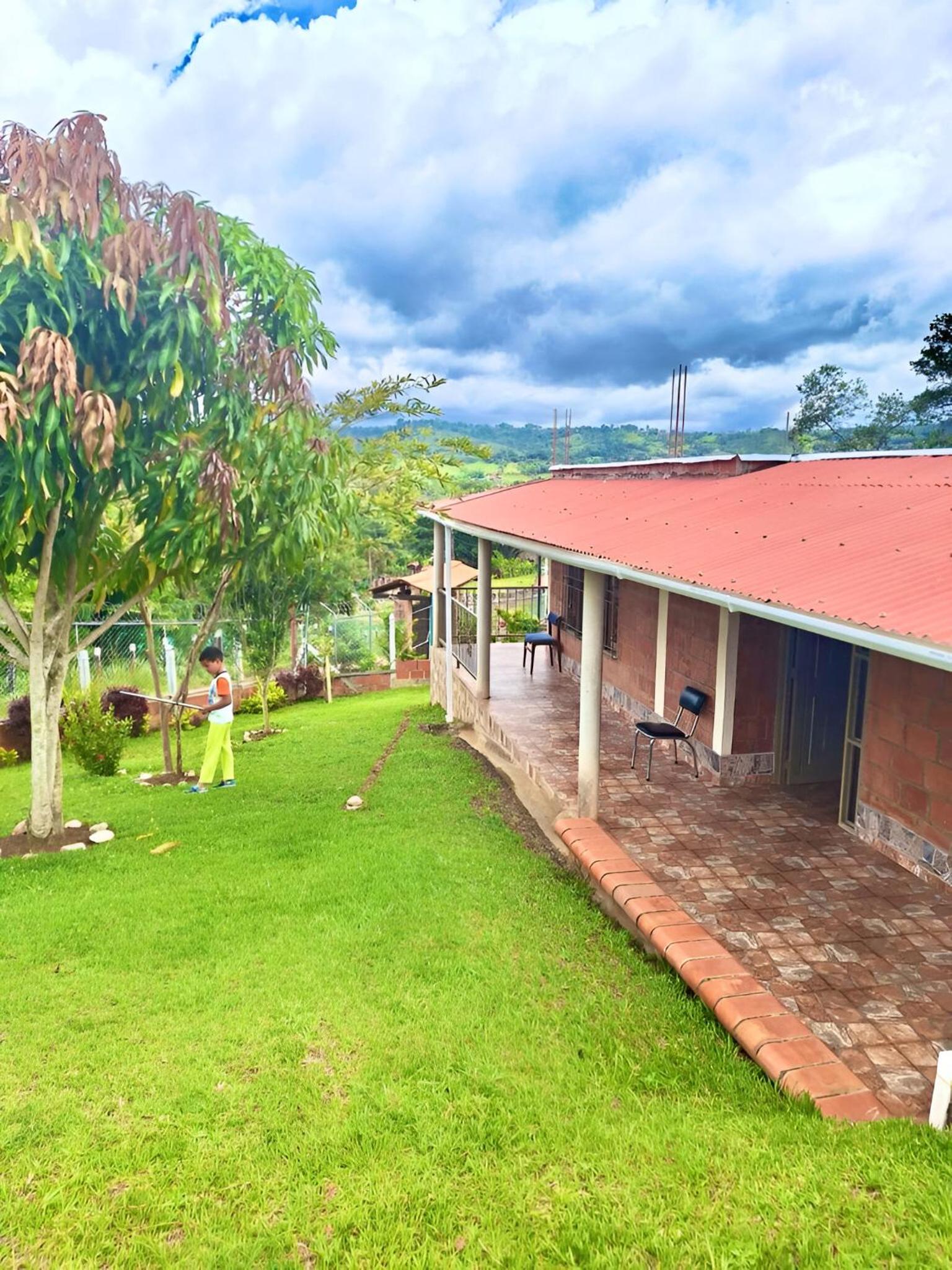 Three-Bedroom House photo 2