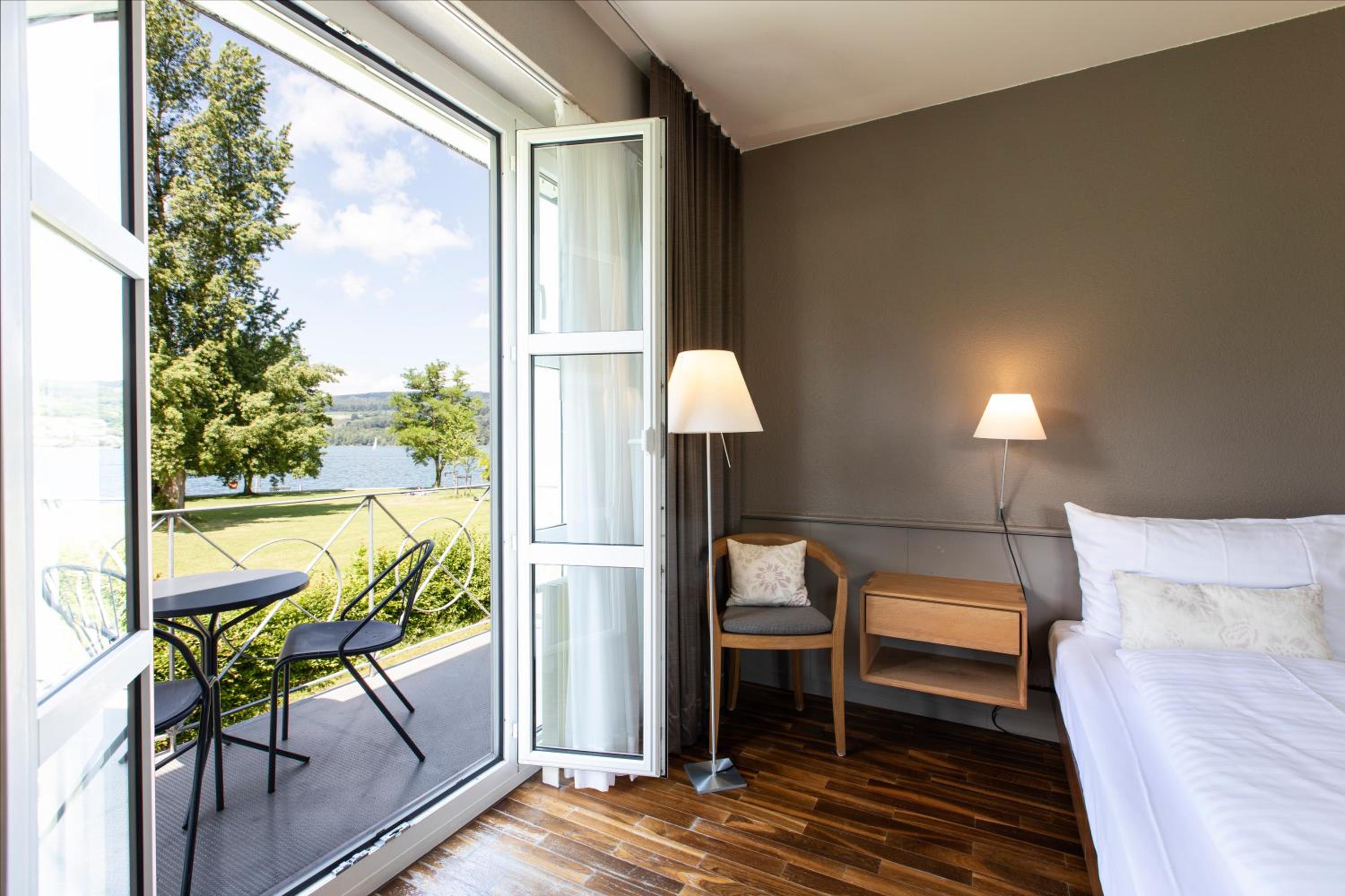 Double Room with Lake View